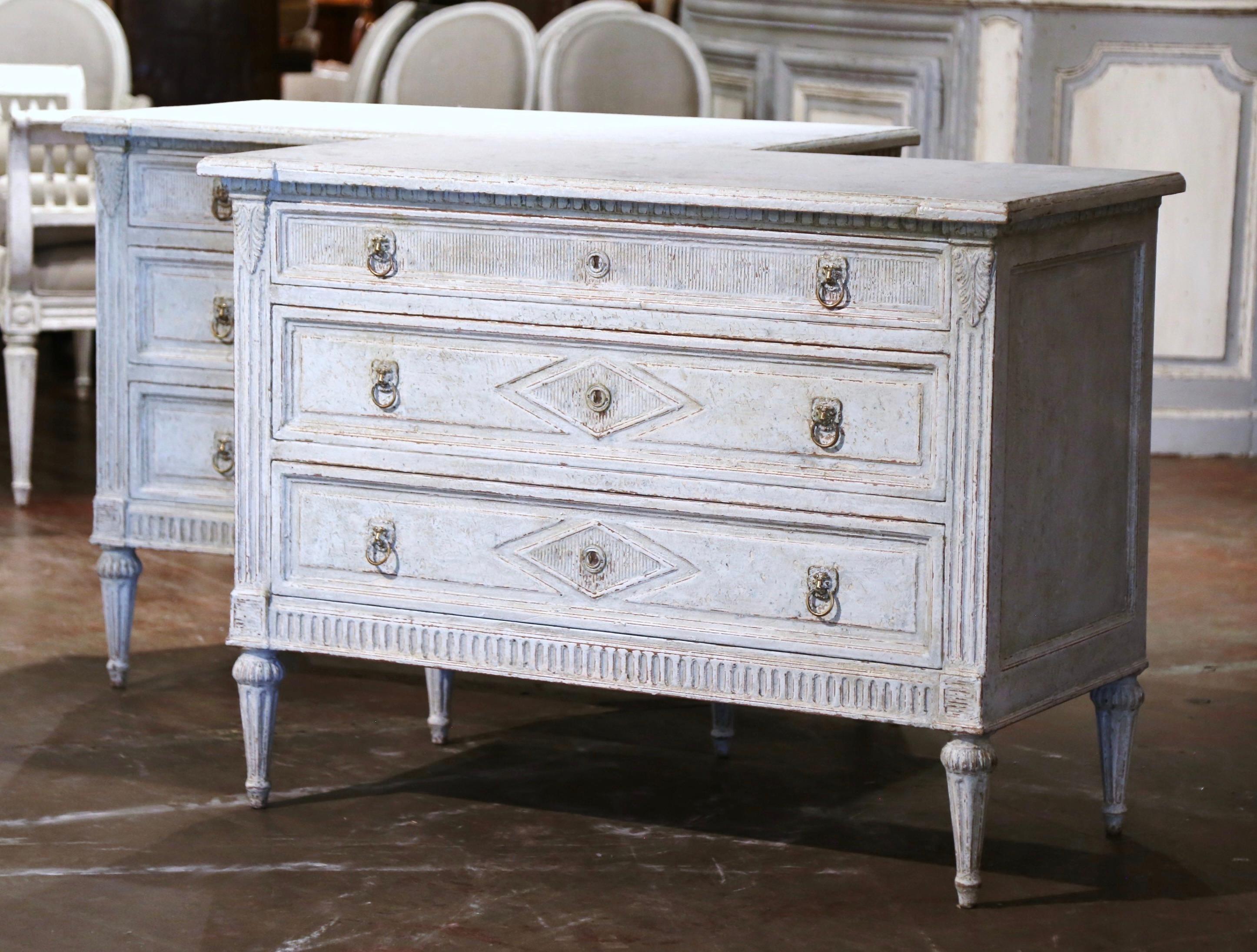 Oak Pair of 19th Century Louis XVI Carved and Painted Three-Drawer Chests Commodes  For Sale