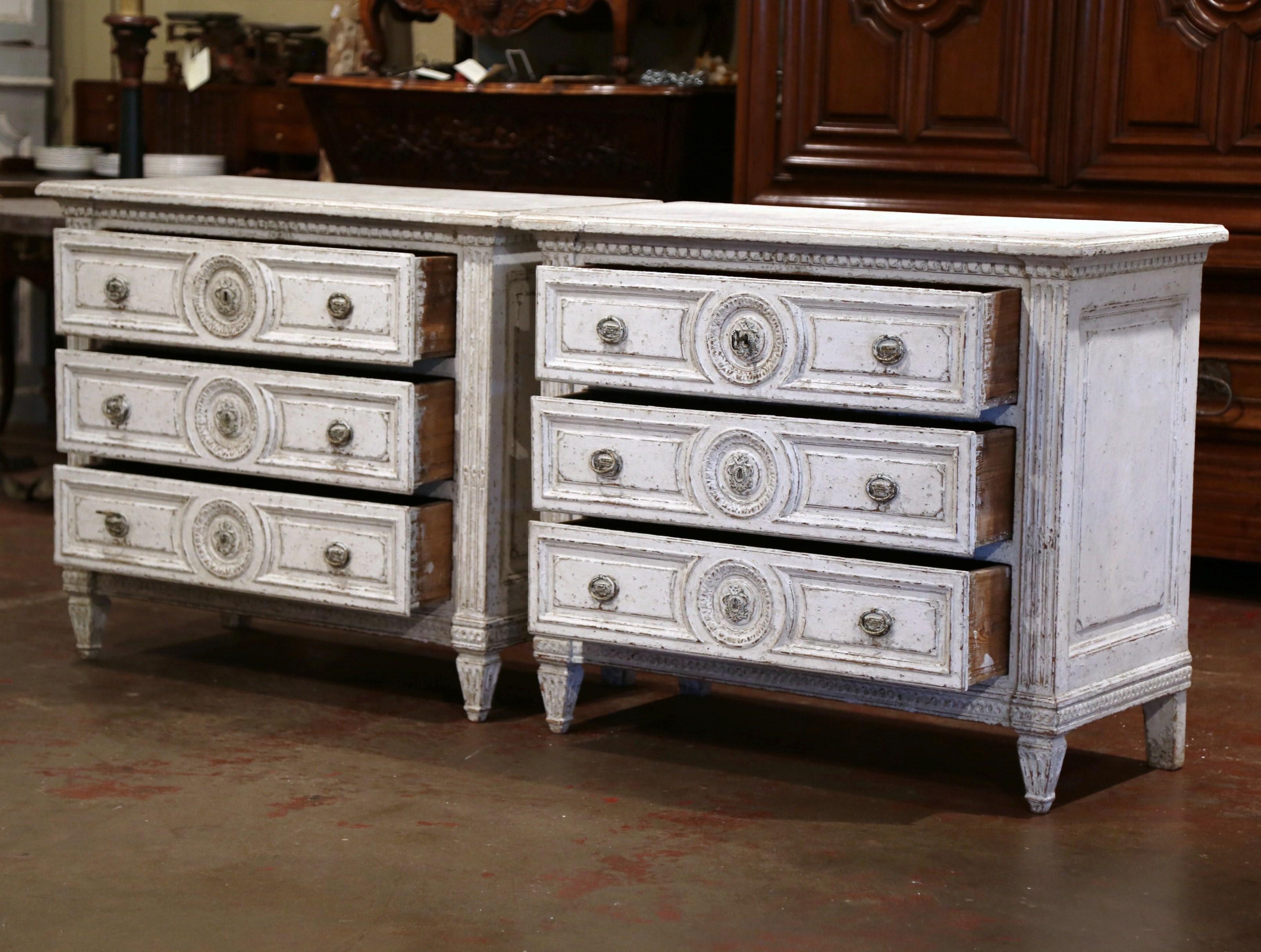 Pair of 19th Century Louis XVI Carved and Painted Three-Drawer Commodes Chests In Excellent Condition In Dallas, TX