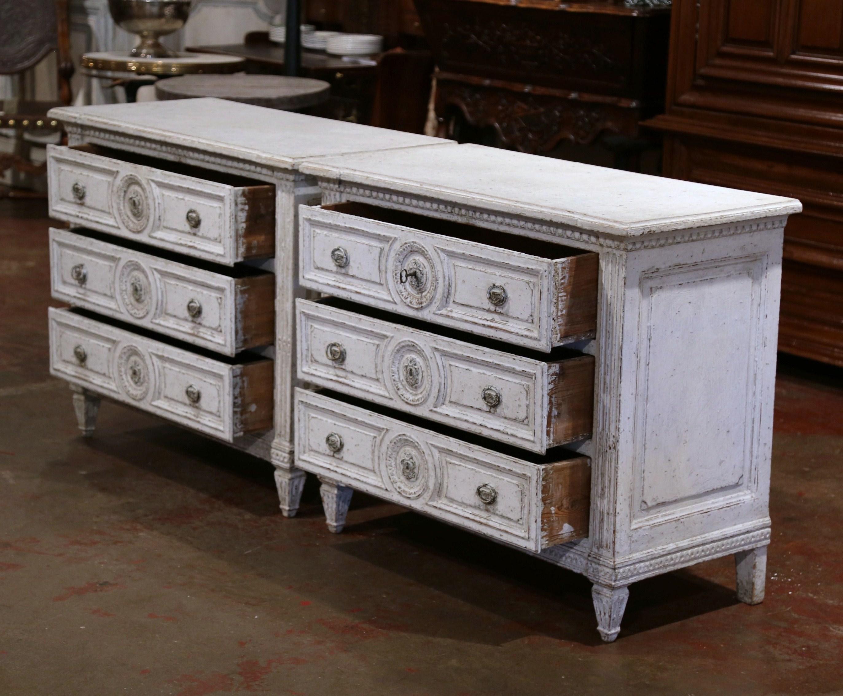 Pair of 19th Century Louis XVI Carved and Painted Three-Drawer Commodes Chests 3