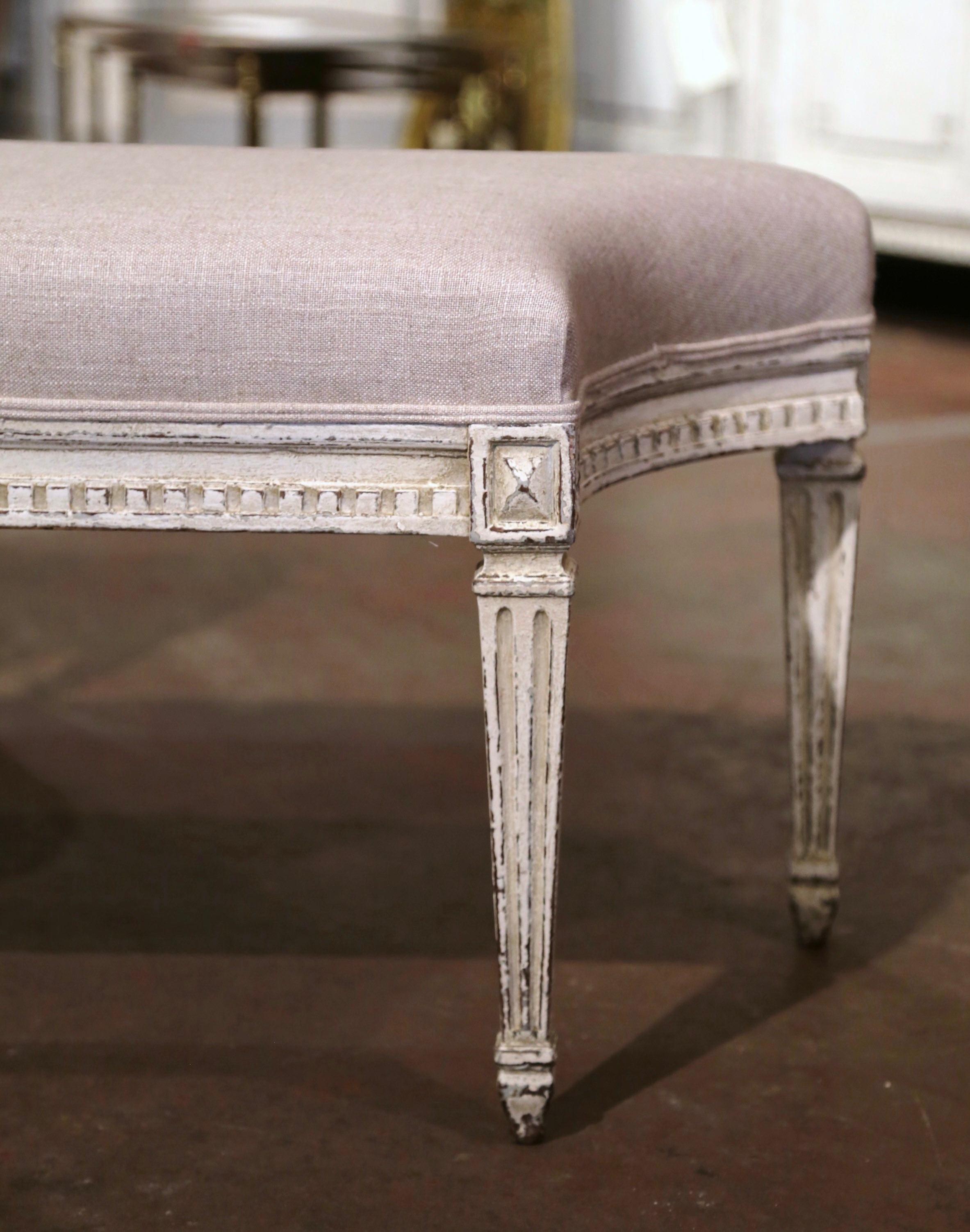Pair of 19th Century Louis XVI Carved Painted Benches with Concave Corners In Excellent Condition In Dallas, TX