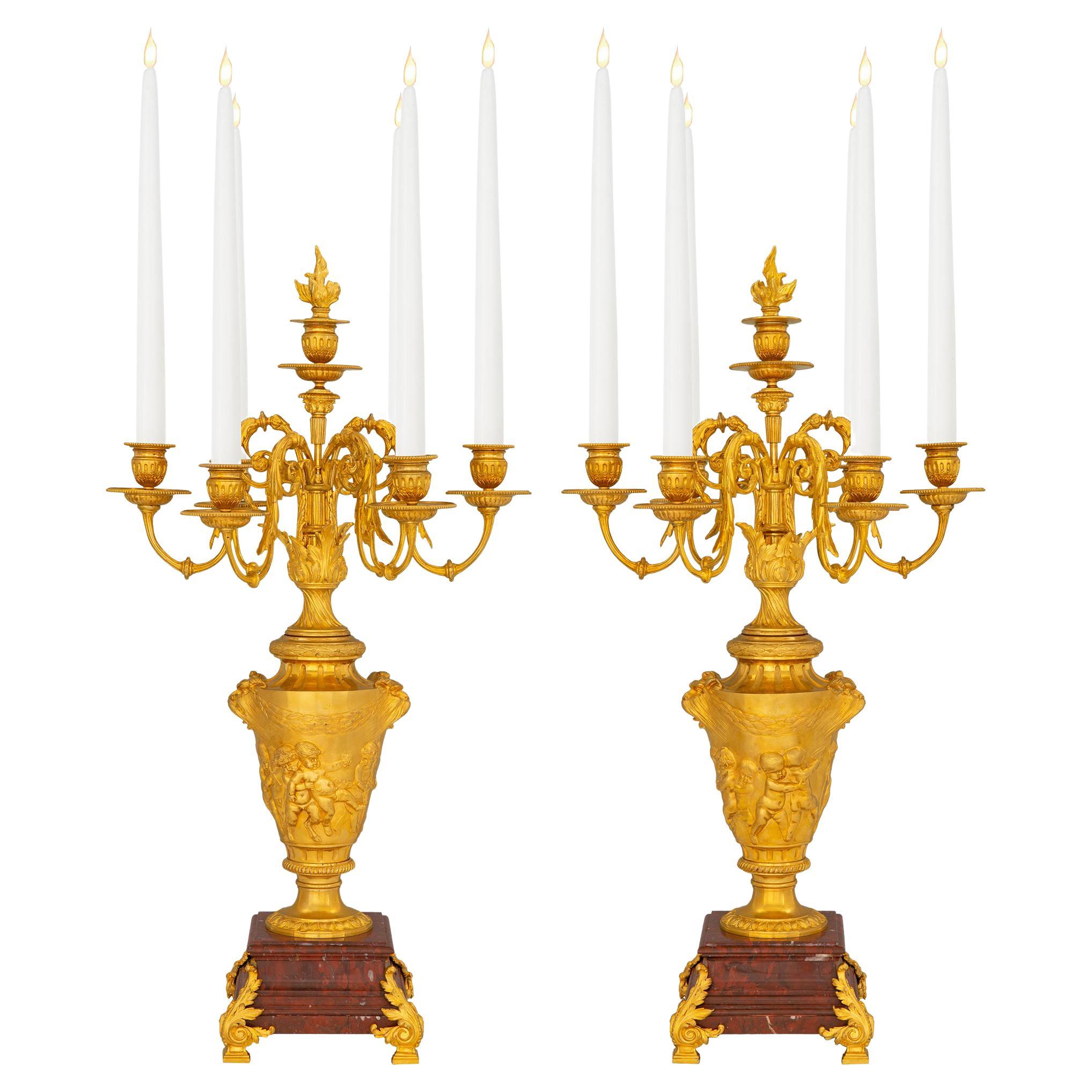 Paire de candélabres Louis XVI du 19ème siècle en bronze doré et marbre