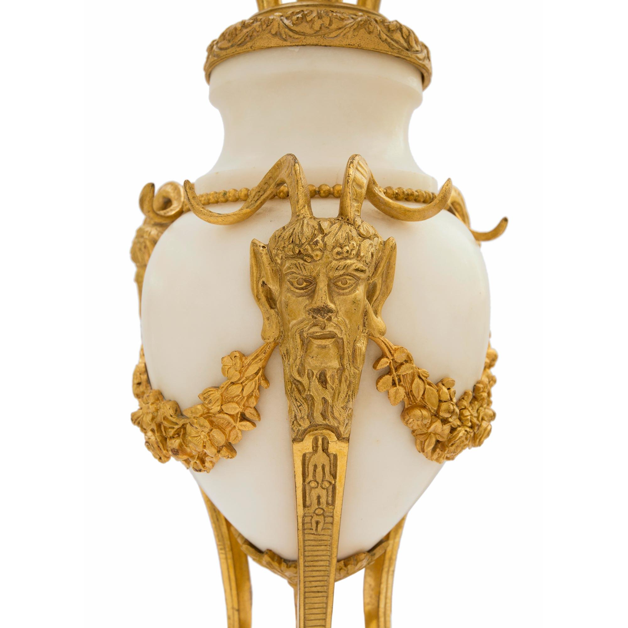 Ormolu Pair of 19th Century Louis XVI St. White Carrara Marble Lamps For Sale