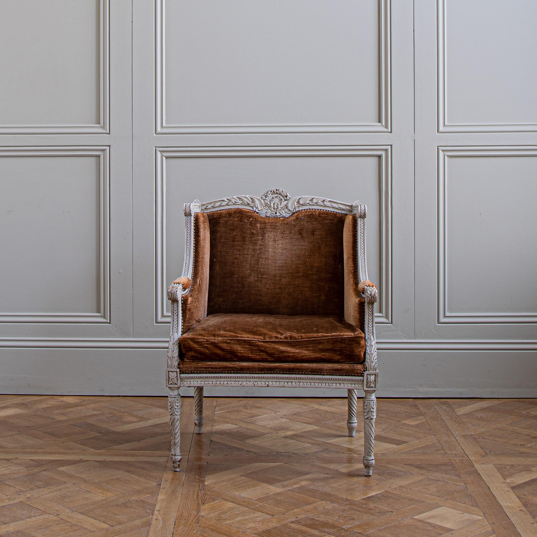 Paar französische Sessel im Stil Louis XVI Bergere à Oreilles aus dem 19. im Angebot 7