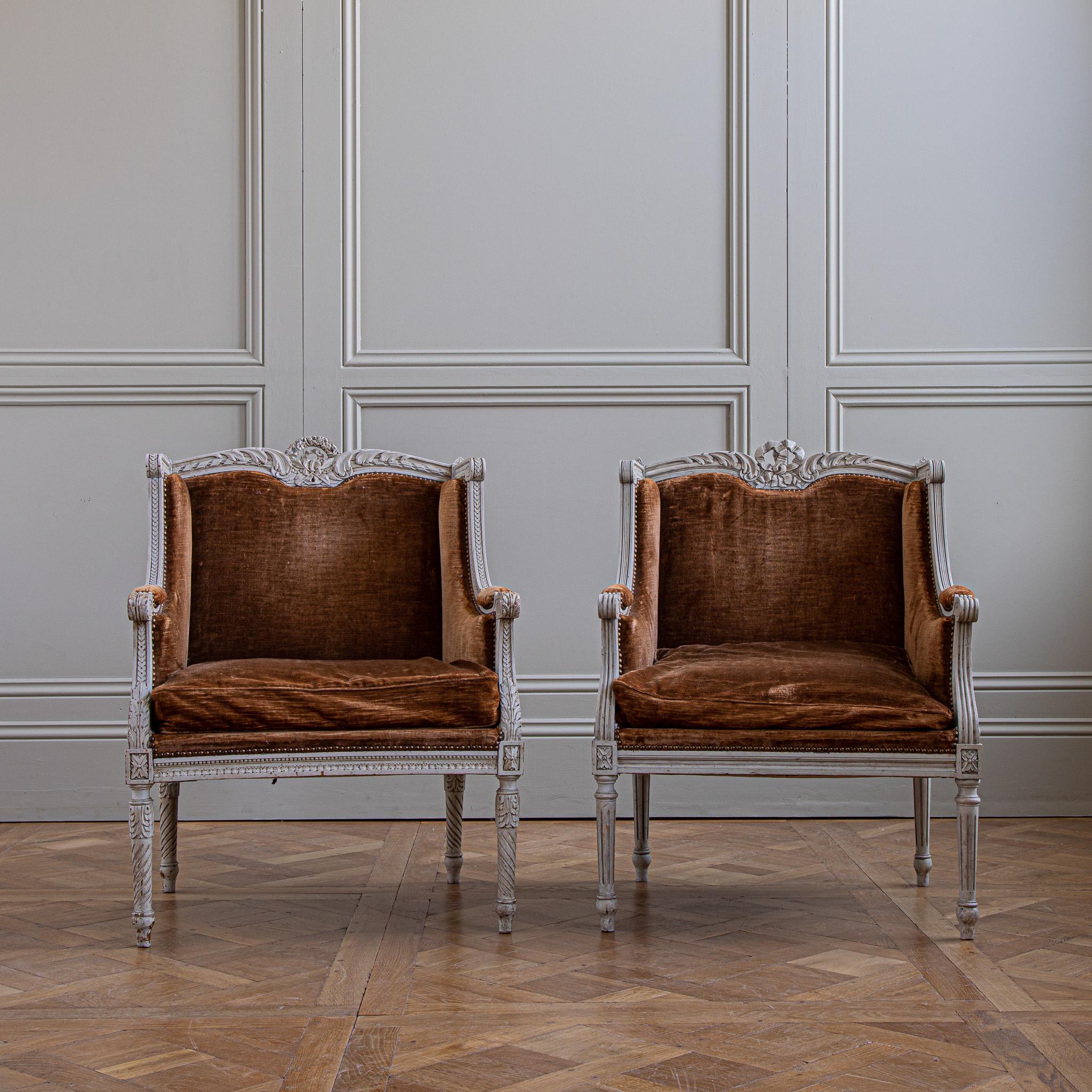 Pair Of French 19th Century Louis XVI Style Bergere à Oreilles Armchairs In Good Condition For Sale In London, Park Royal