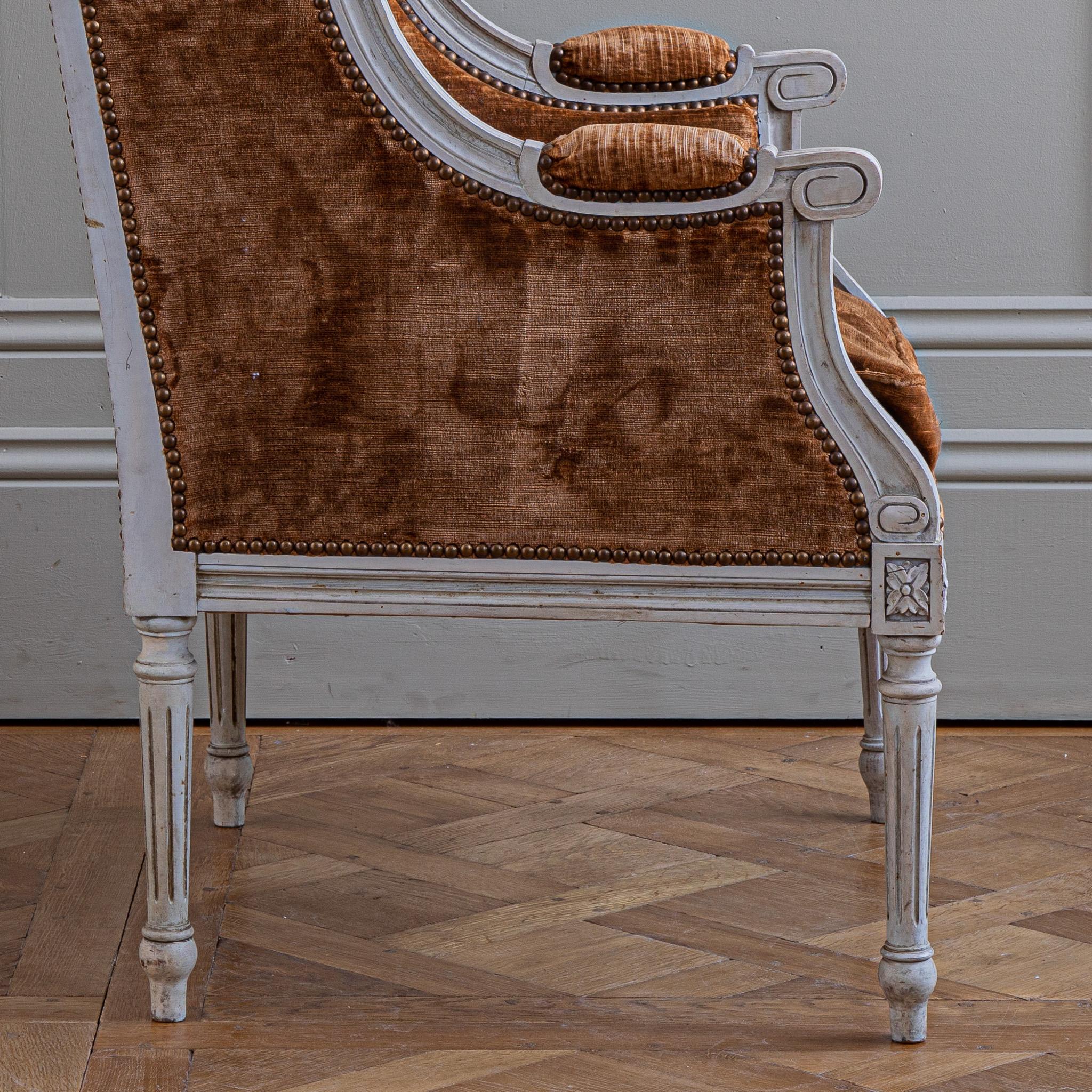 Paar französische Sessel im Stil Louis XVI Bergere à Oreilles aus dem 19. (19. Jahrhundert) im Angebot