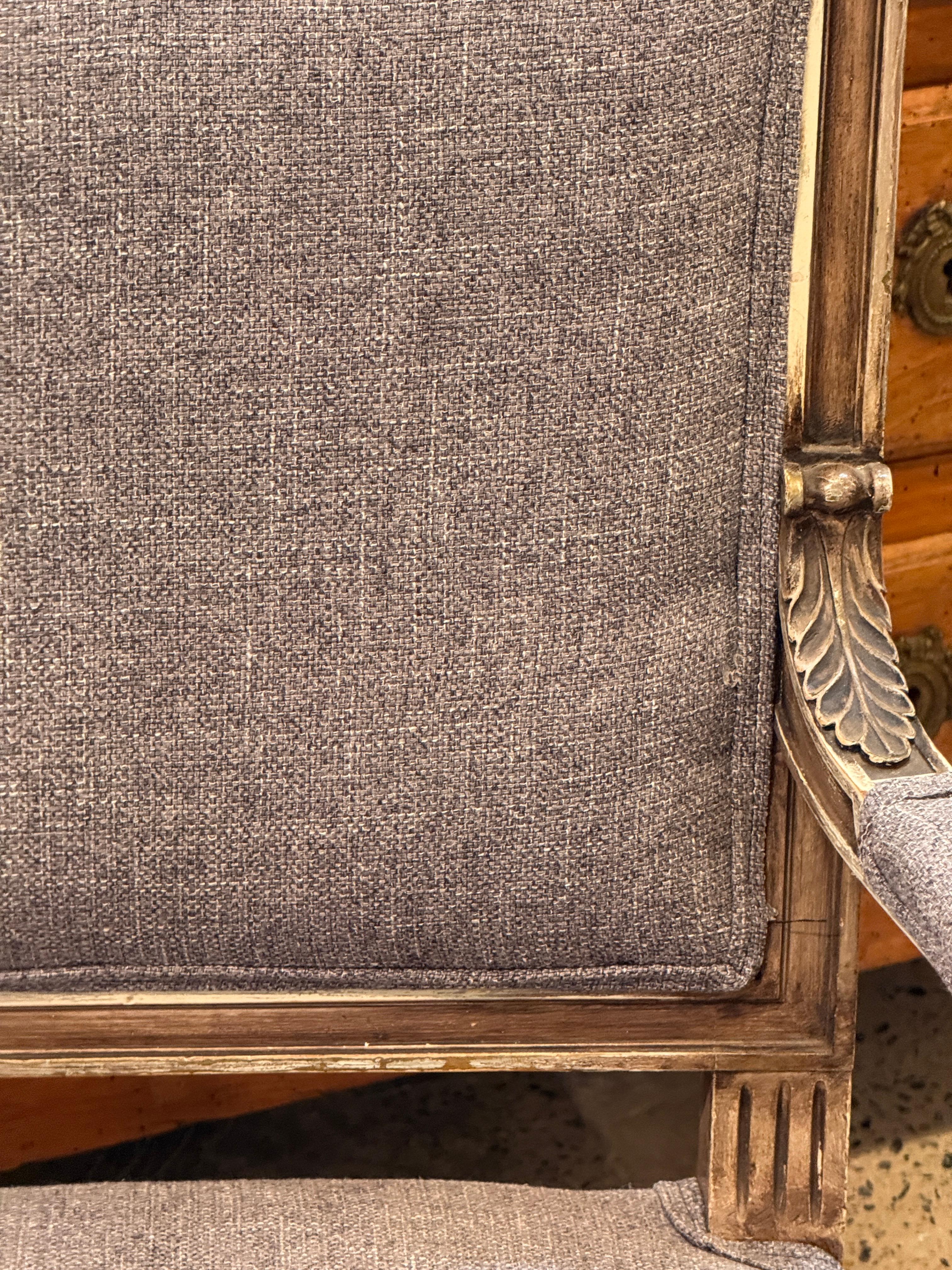 Paar graue Fauteuils im Louis-XVI-Stil des 19. 4