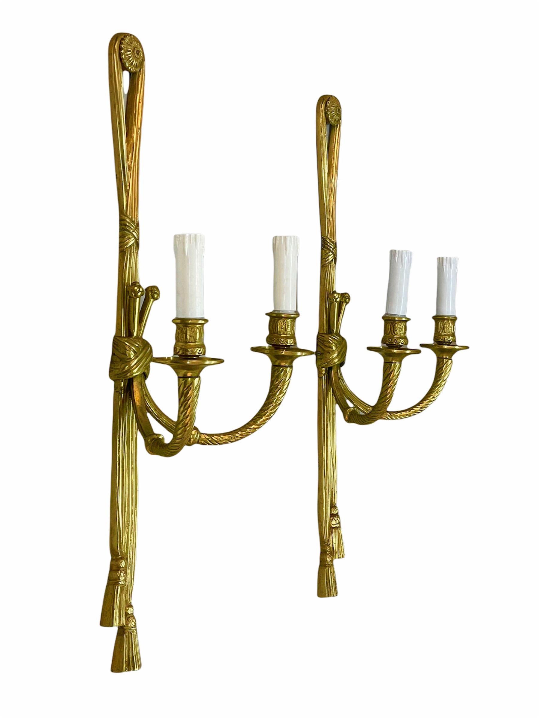 Pair of 19th Century Louis XVI Style Knot & Tassel Appliqué Wall Candle Sconces For Sale 7