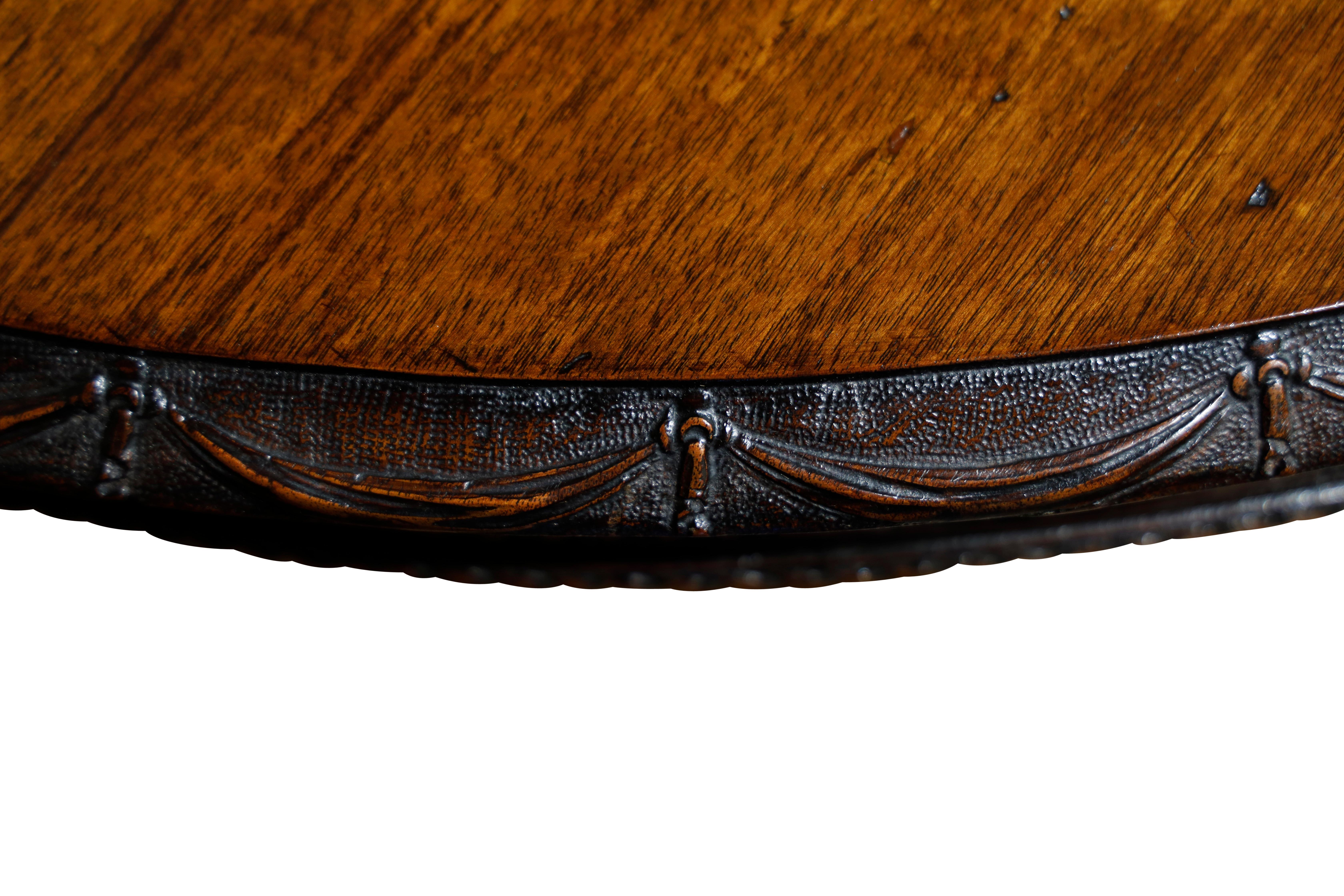 Paire de tables Demilune en acajou du 19ème siècle en vente 3