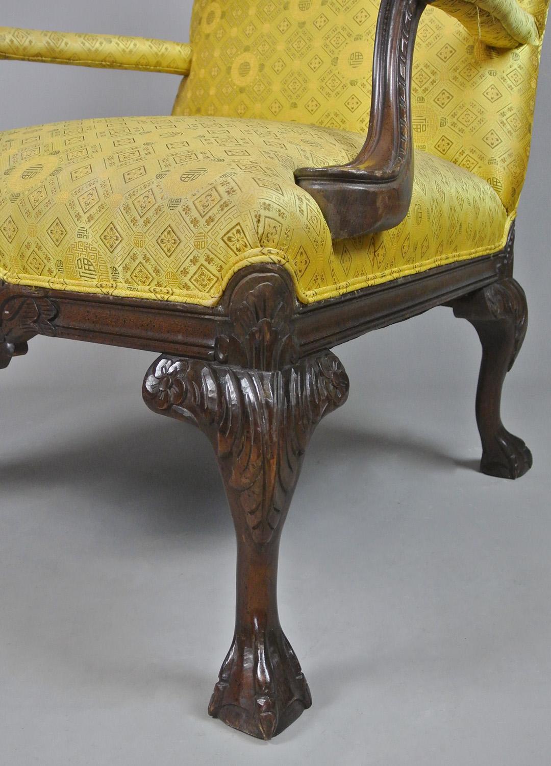 Pair of 19th Century Mahogany Gainsborough Design Chairs, circa 1890 In Good Condition In Heathfield, GB