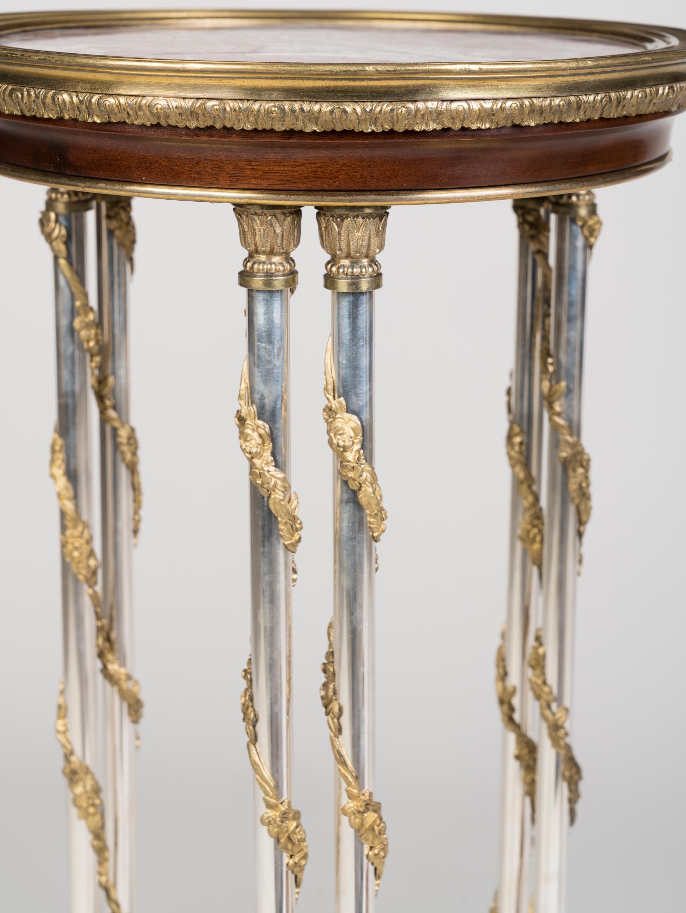 Paire de tables de Gueridon du XIXe siècle à plateau de marbre, bronze doré et argenté Bon état - En vente à London, GB