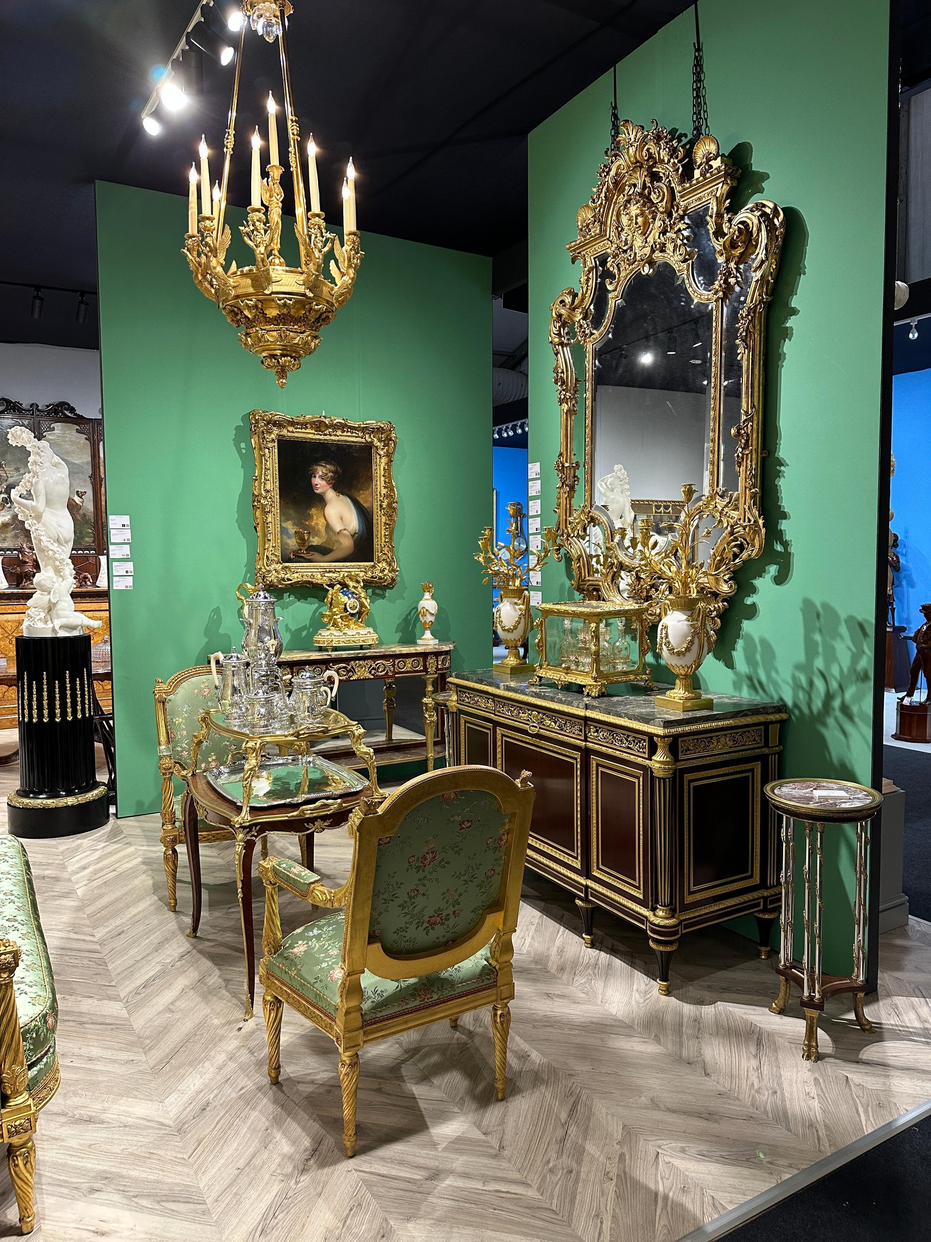 Paire de tables de Gueridon du XIXe siècle à plateau de marbre, bronze doré et argenté en vente 2