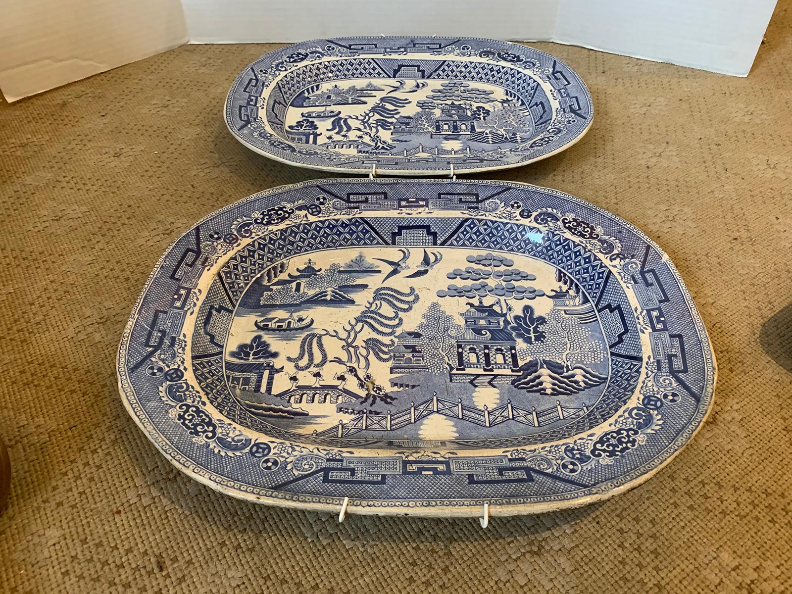 Pair of 19th Century Marked English Staffordshire Blue Willow Pearlware Platters In Good Condition In Atlanta, GA
