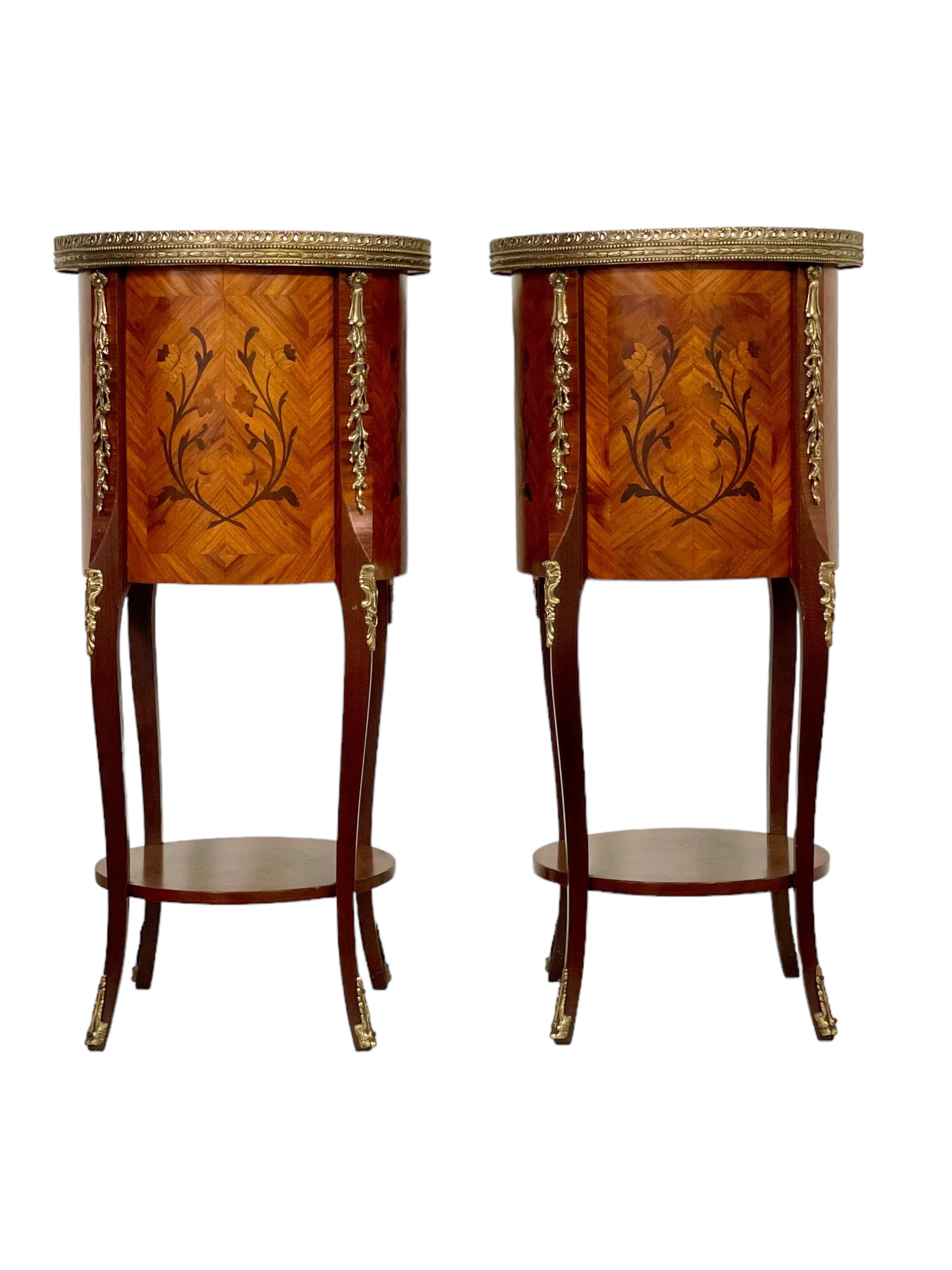 Fruitwood 19th Century Pair of Marquetry Bedside Nightstands Tables