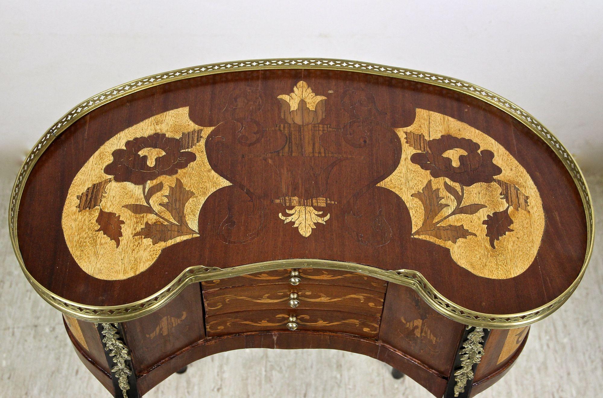 Polished Pair of 19th Century Marquetry Side Tables Louis XVI Style, France, circa 1880