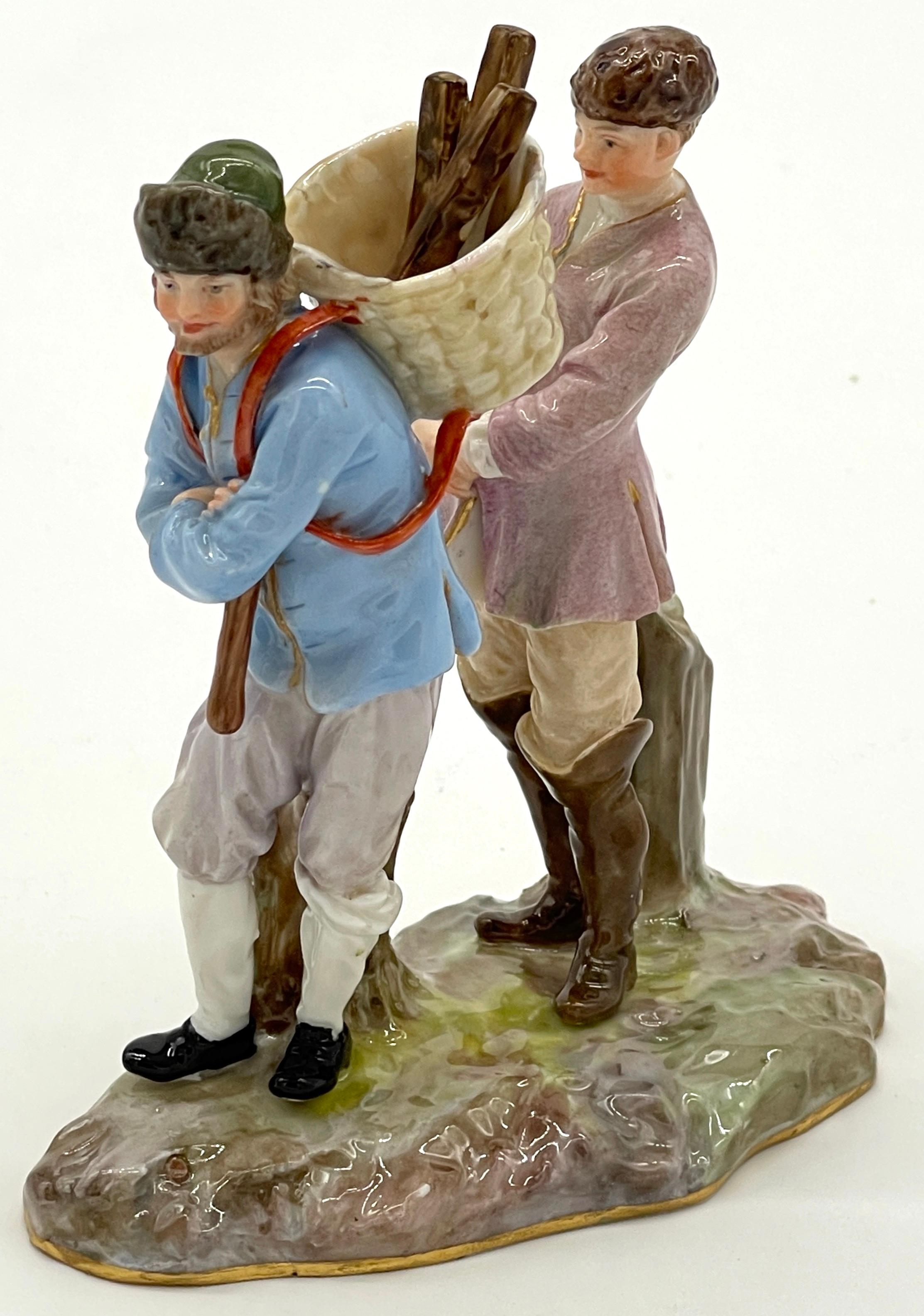 Pareja Siglo IX Meissen Tema Ruso  Agrupaciones de leñadores siberianos en venta 1