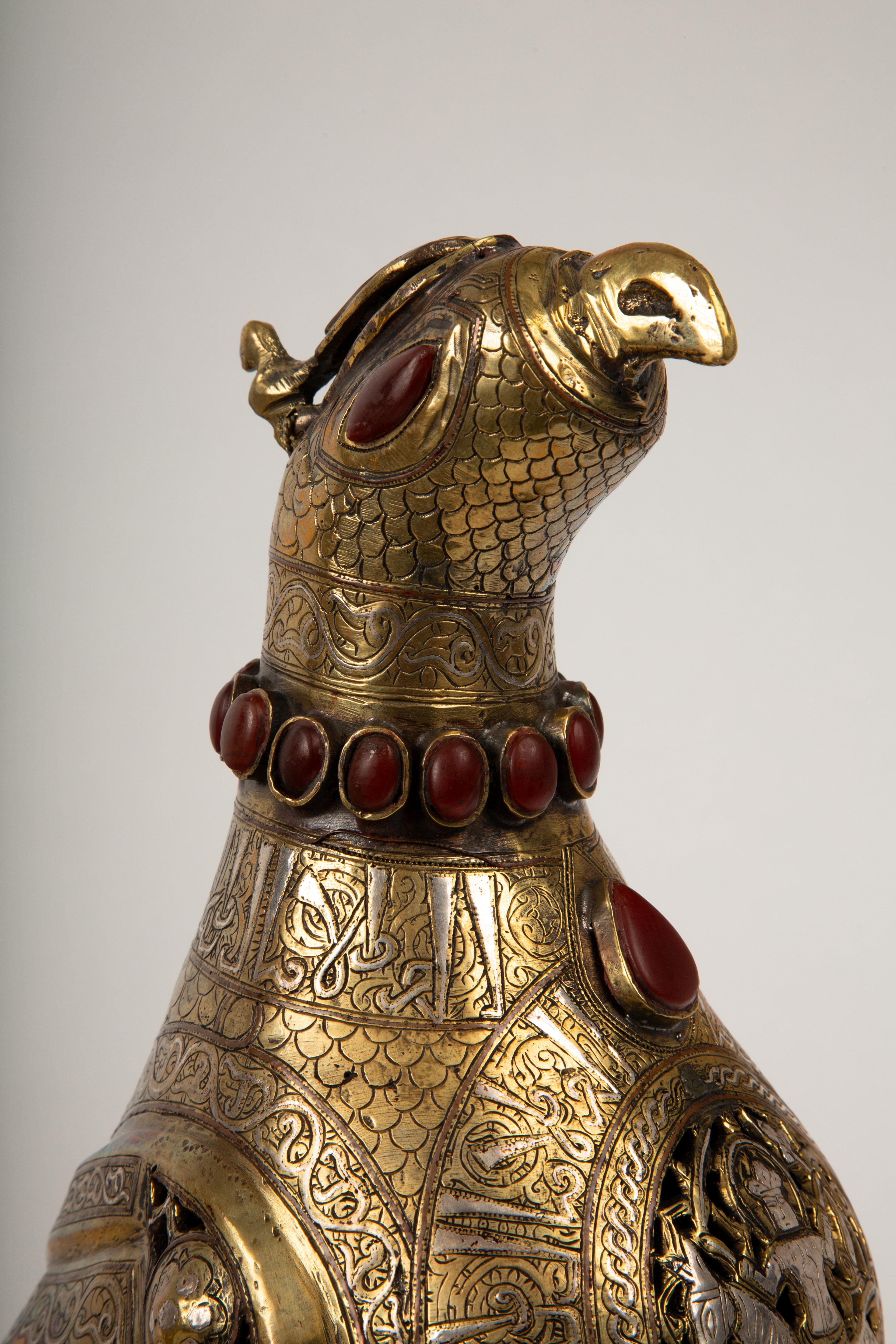 Paar persische islamische „Khorasan“-Vogelfeuerböcke aus gemischten Metallen aus dem 19. Jahrhundert 3
