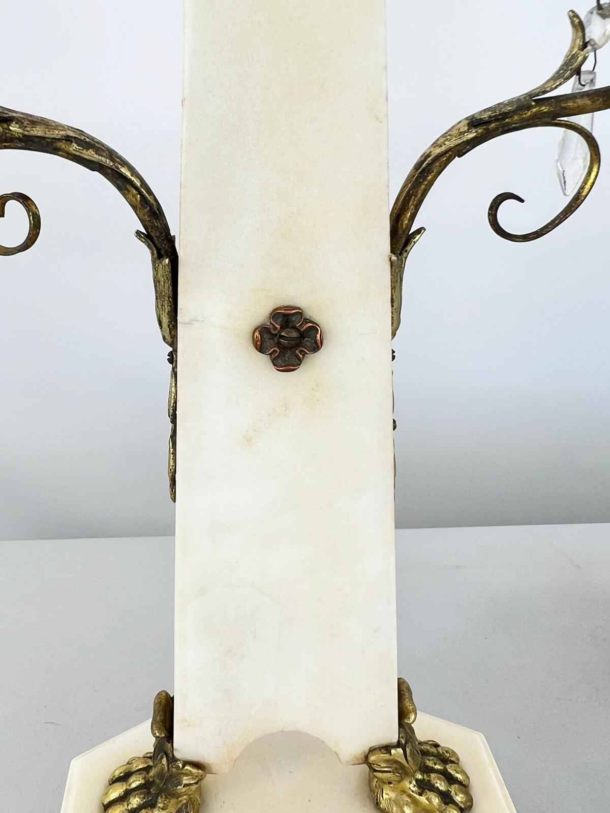 Paar Napoleon-III-Marmor-Kaminsims-Girandolen mit Intarsien aus dem 19. Jahrhundert im Angebot 4