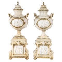 Paar abgedeckte Vasen aus der Zeit Napoleons III. aus dem 19.
