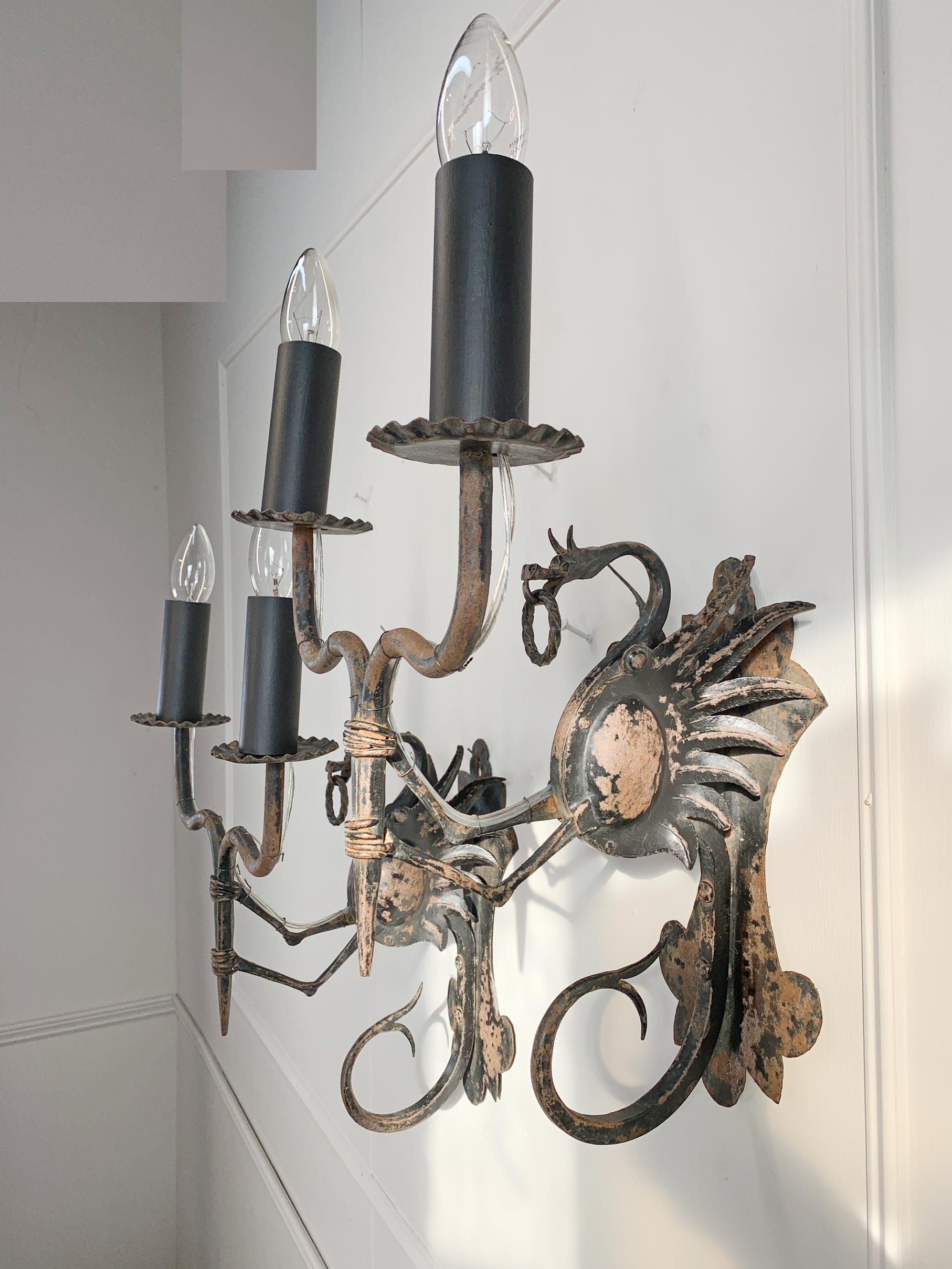 Pair of 19th Century Neo-Gothic Italian Wrought Iron Dragon Wall Lights In Good Condition For Sale In Hastings, GB