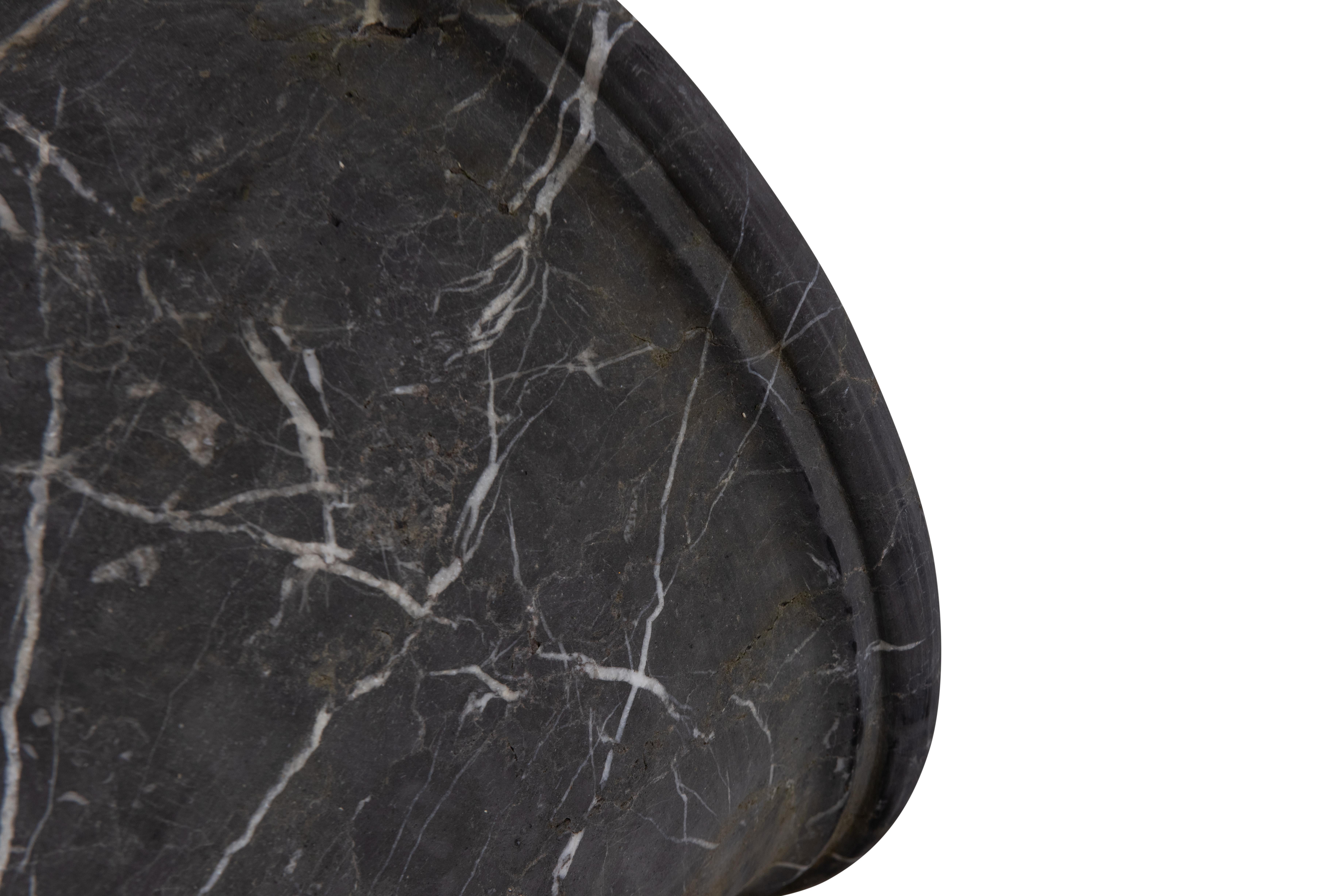 Carved Pair 19th Century Neoclassical Nero Marquina Marble Columns For Sale