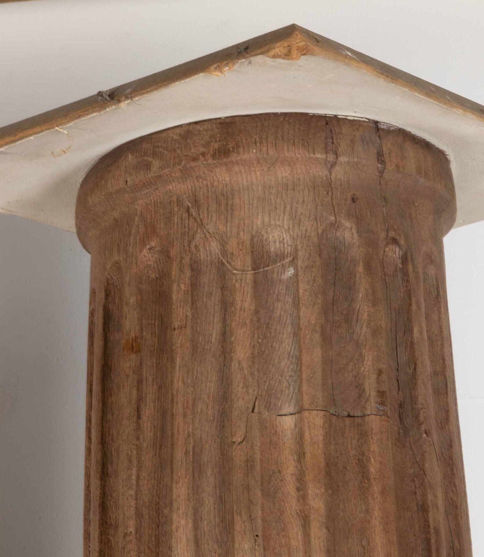 Pair of 19th Century Oak Columns For Sale 2