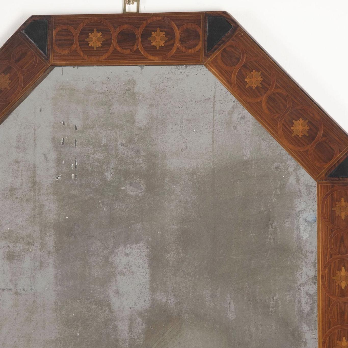 Pair of 19th Century Octagonal French Marquetry Mirrors In Good Condition For Sale In London, GB