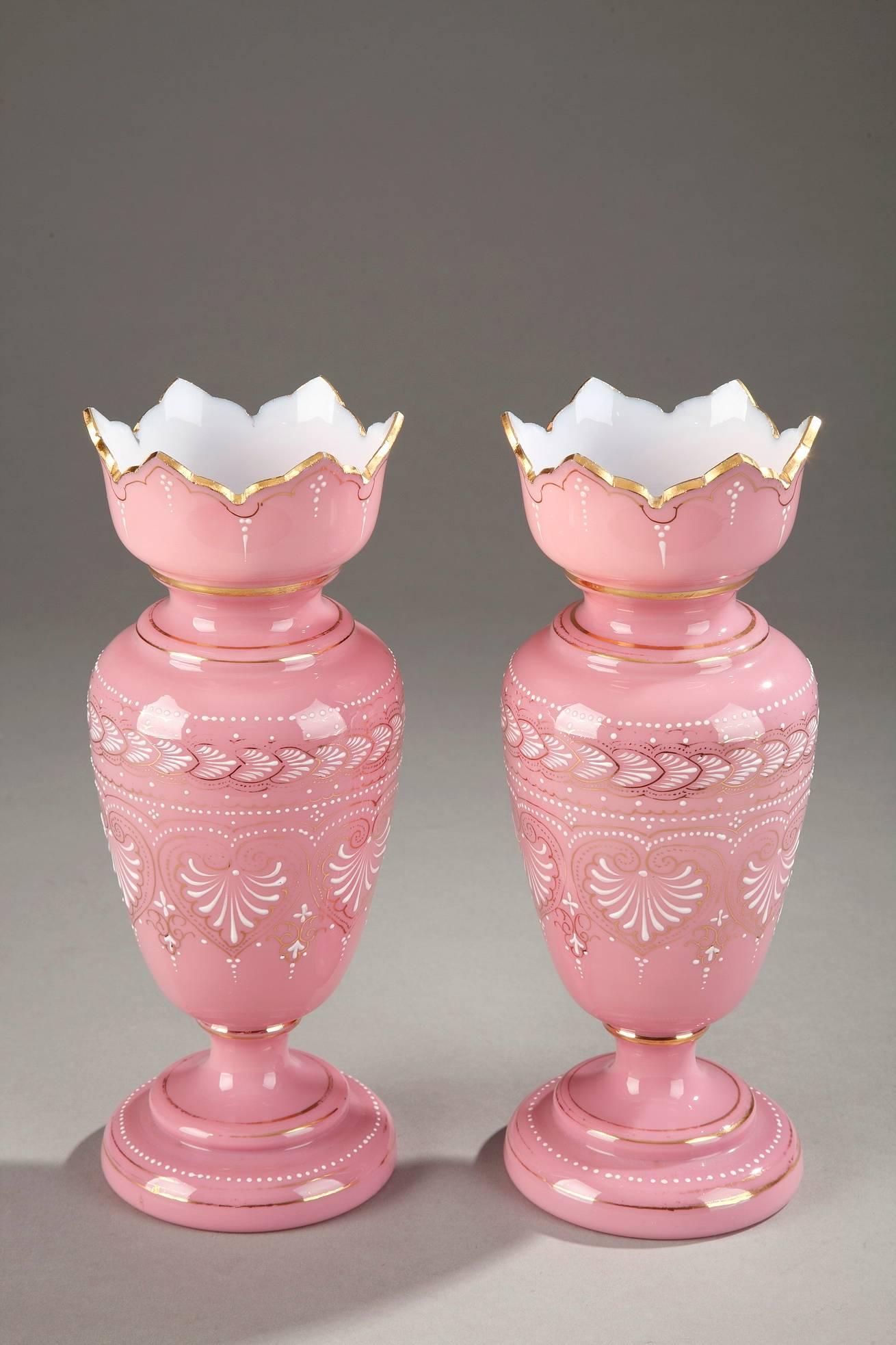 Pair of 19th Century Opaline Vases In Good Condition In Paris, FR