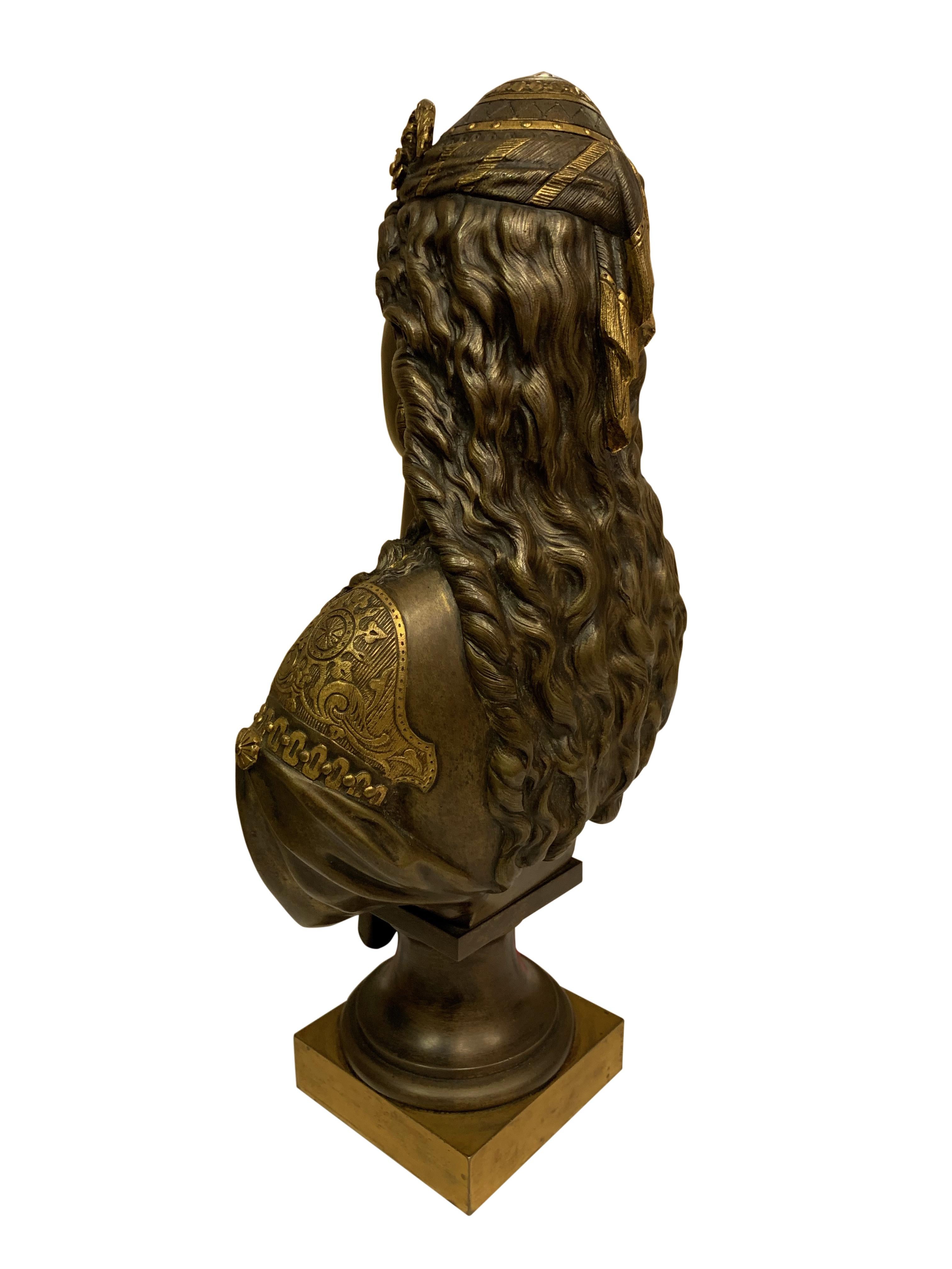 Paire de bustes orientalistes en bronze du XIXe siècle en vente 11