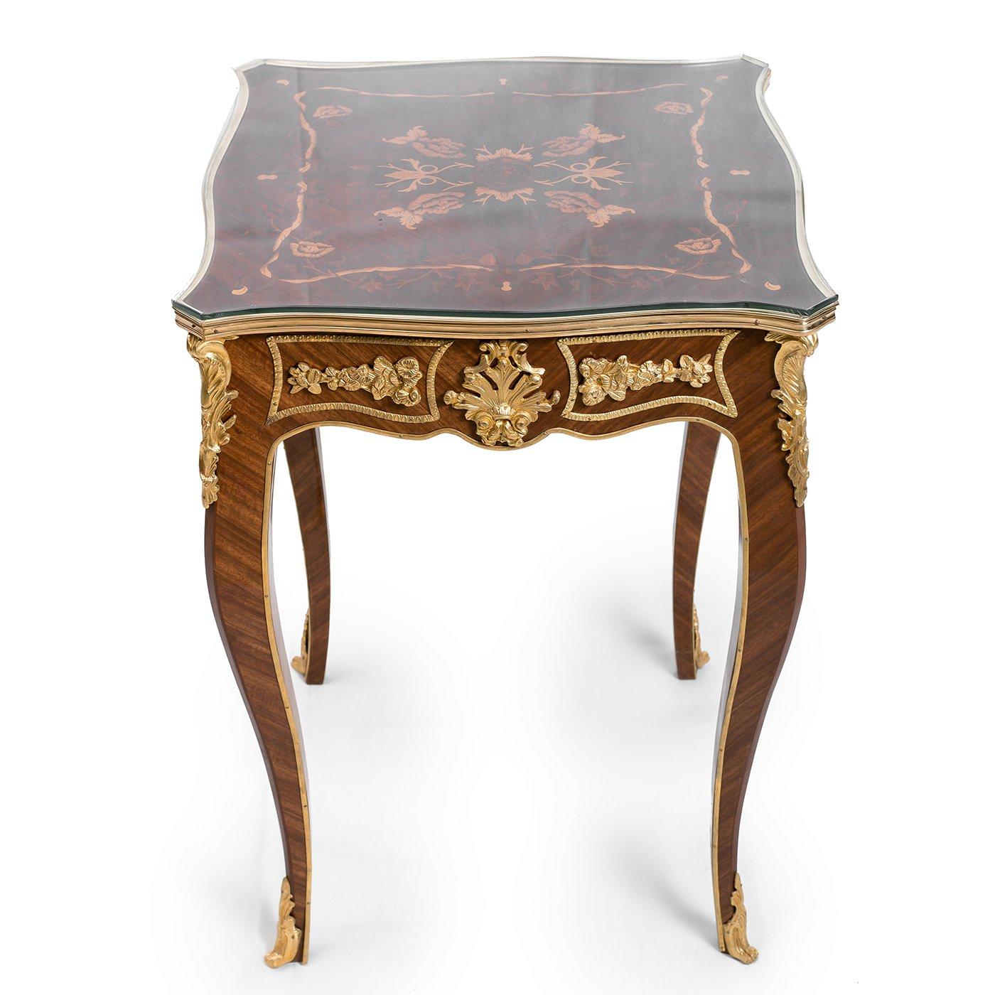 European Pair of 19th Century Ormolu French-Style Side Table '2 Set', 20th Century For Sale