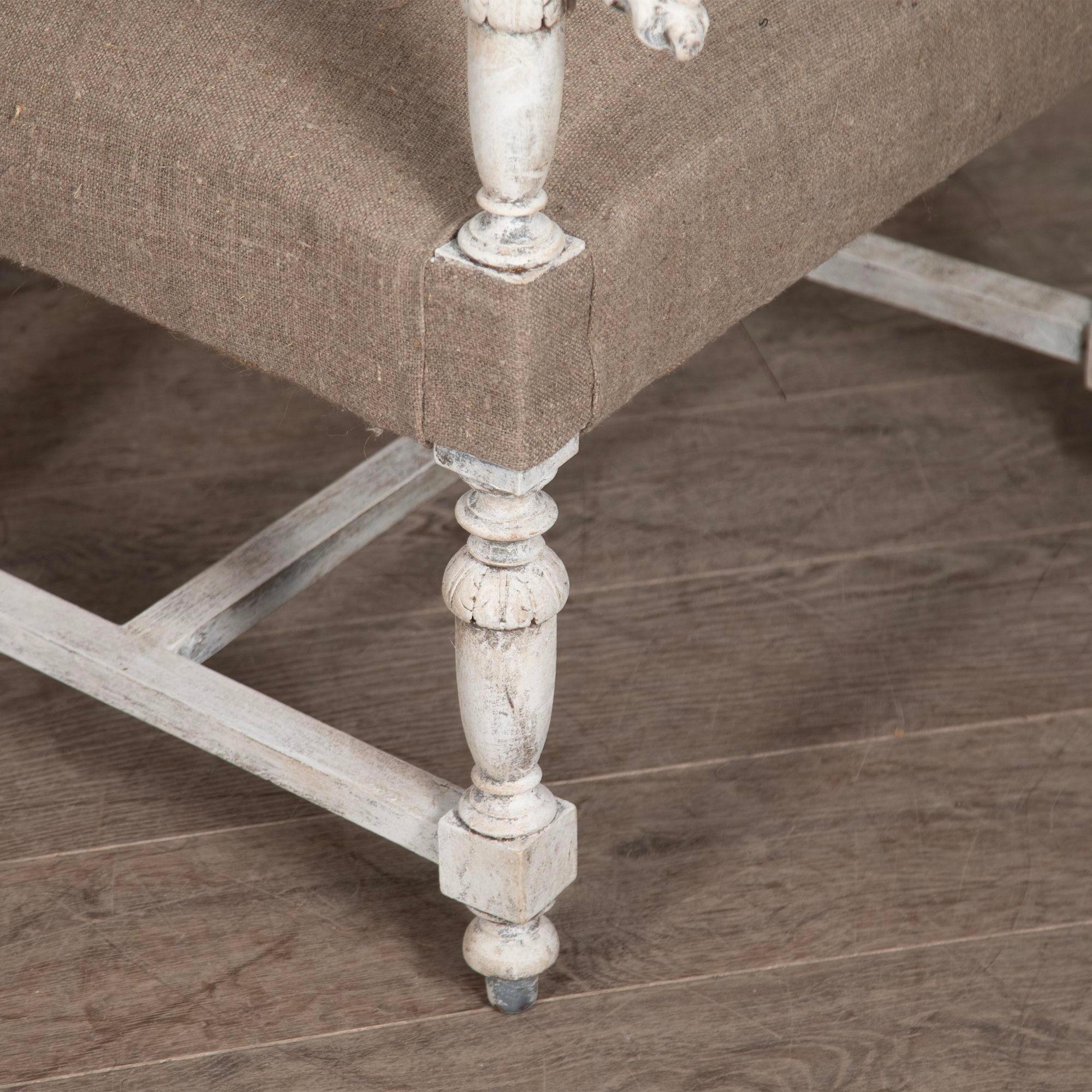 Country Paire de fauteuils décoratifs ouverts peints du 19ème siècle en vente
