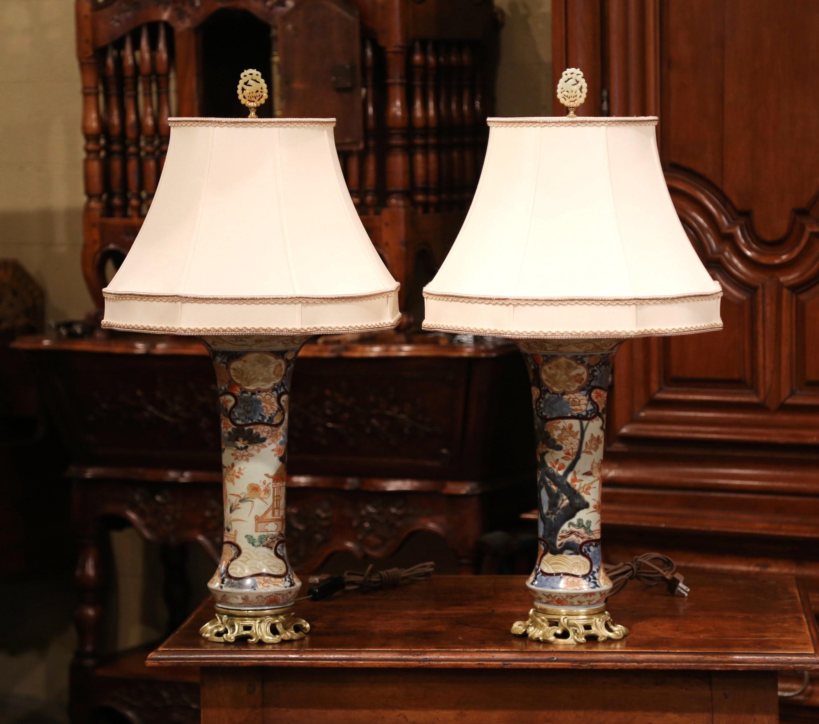 Pair of 19th Century Painted Porcelain and Bronze Japanese Imari Vases Lamps 1