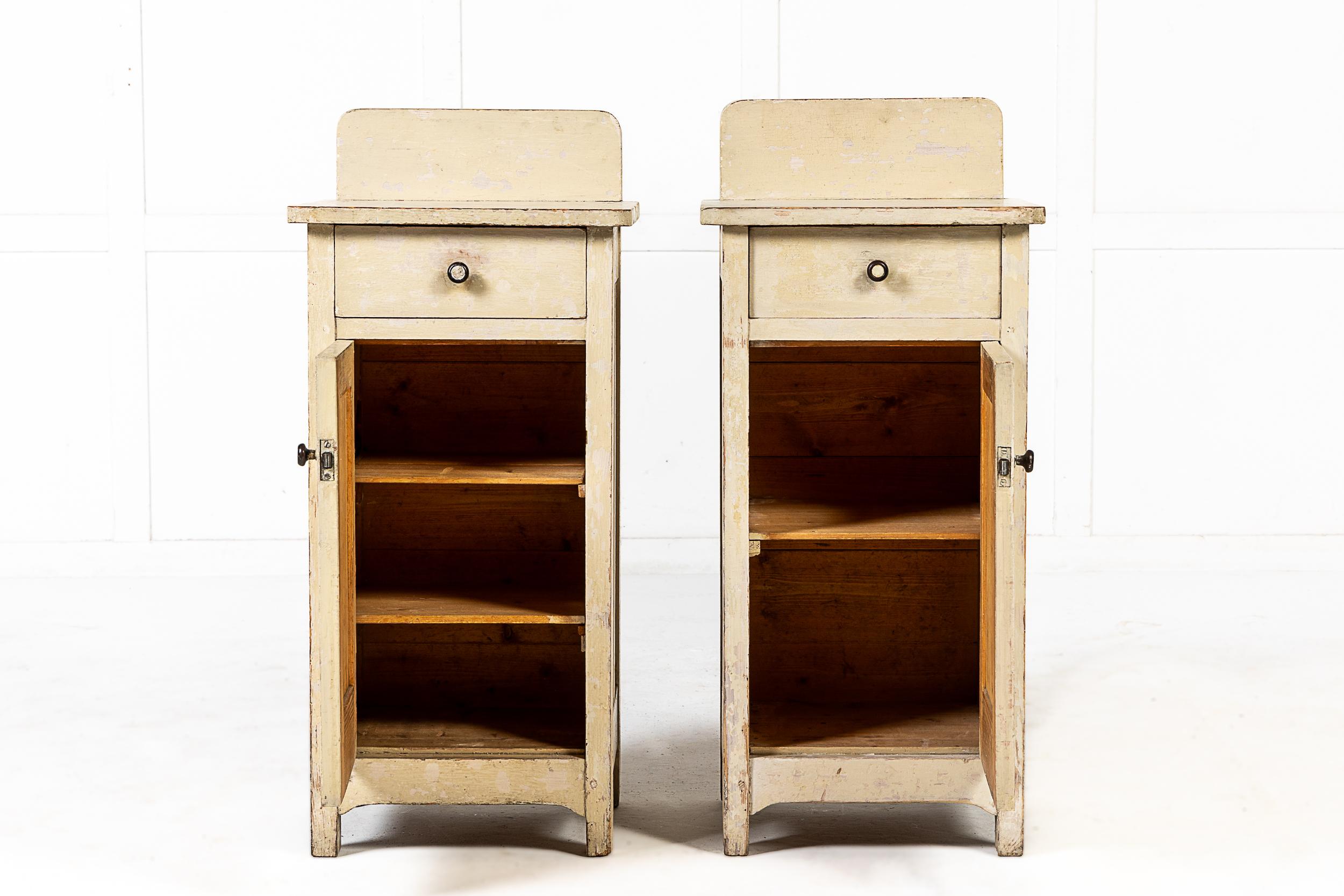 Pair of 19th Century Painted Pot Cabinets In Good Condition For Sale In Gloucestershire, GB