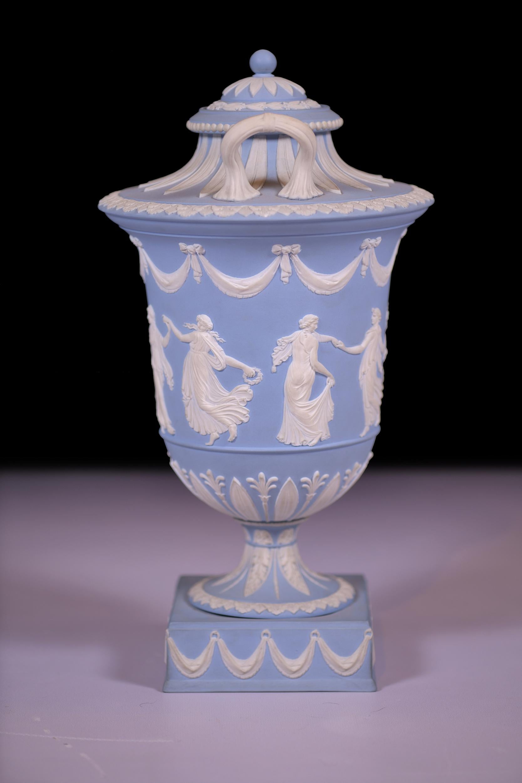 English Pair Of 19th Century Pale Blue & White Jasperware Vases & Covers By Wedgewood  