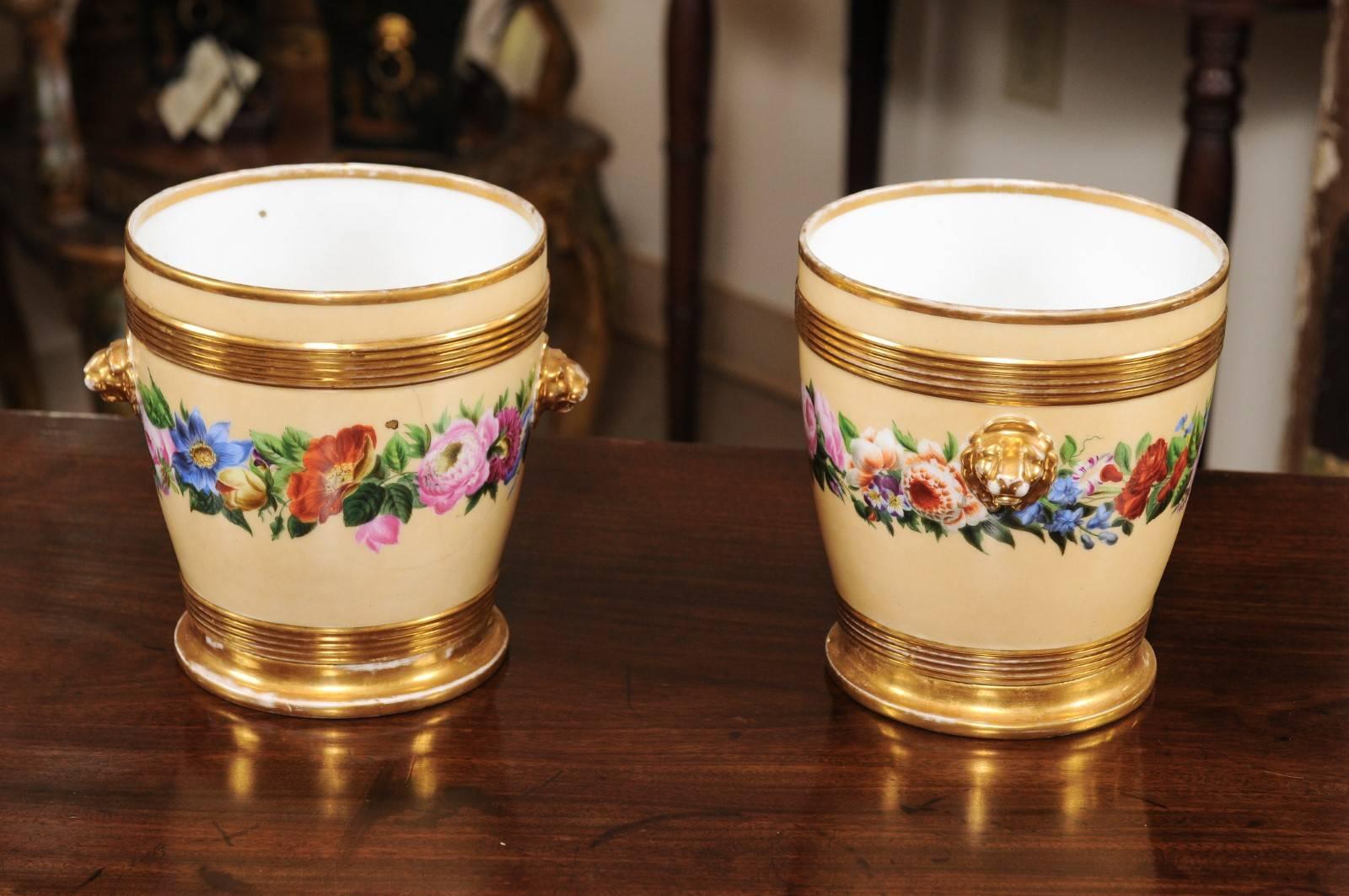 Pair of 19th Century Paris Porcelain Cachepots with Yellow Ground & Floral Decor For Sale 3