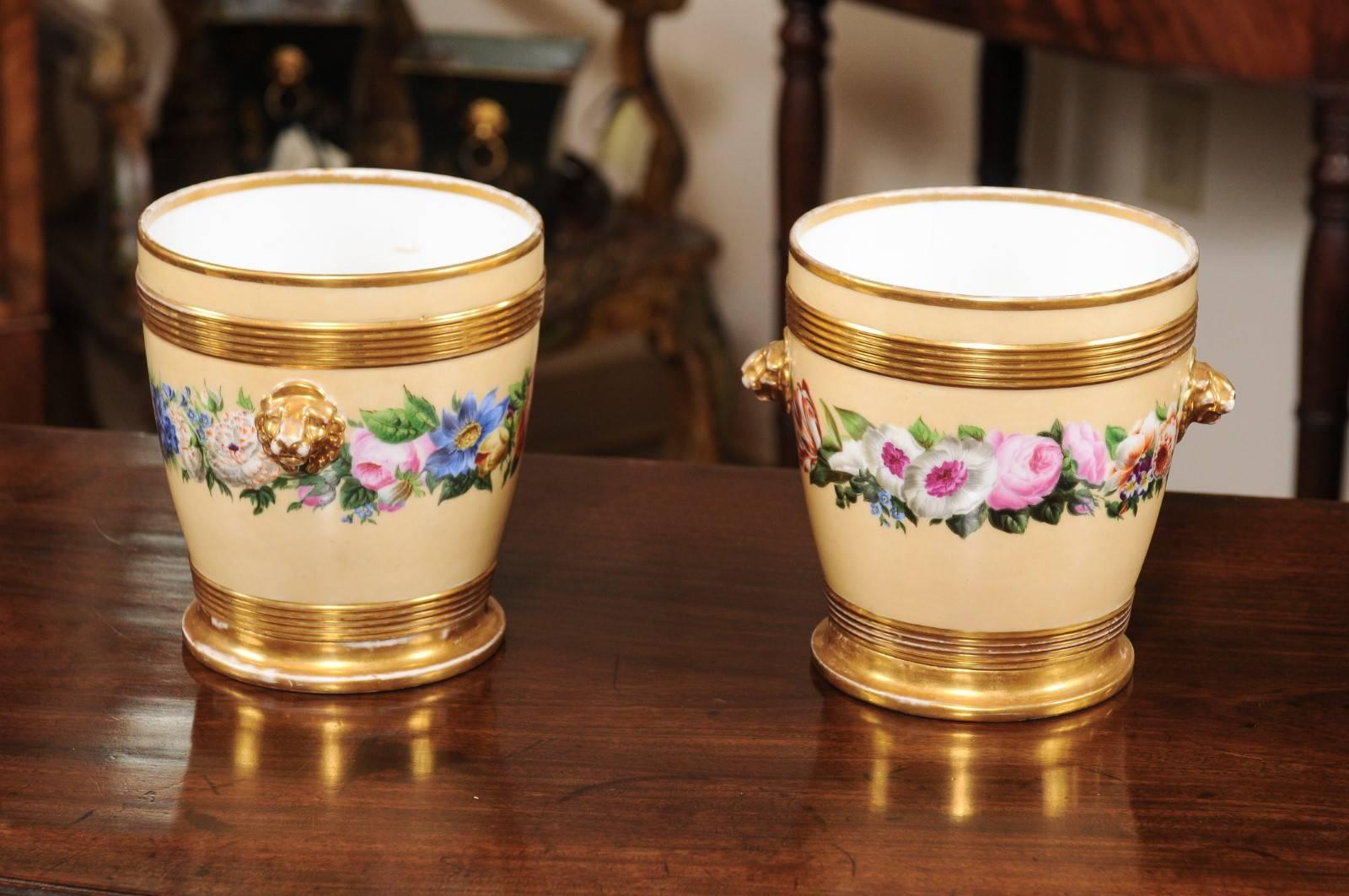 Pair of 19th Century Paris Porcelain Cachepots with Yellow Ground & Floral Decor For Sale 4
