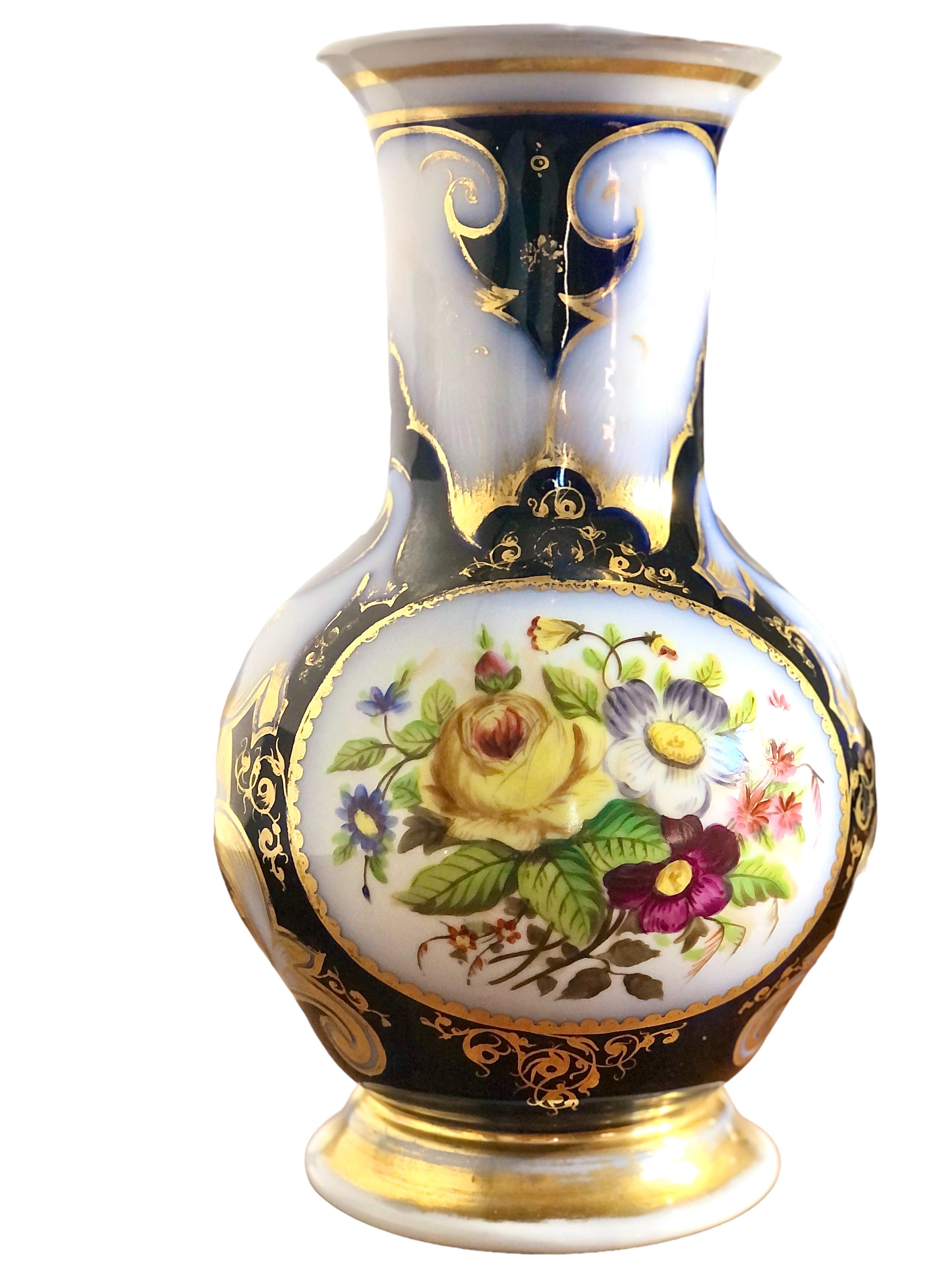French 19th C. Paris Porcelain Pair of Vases For Sale