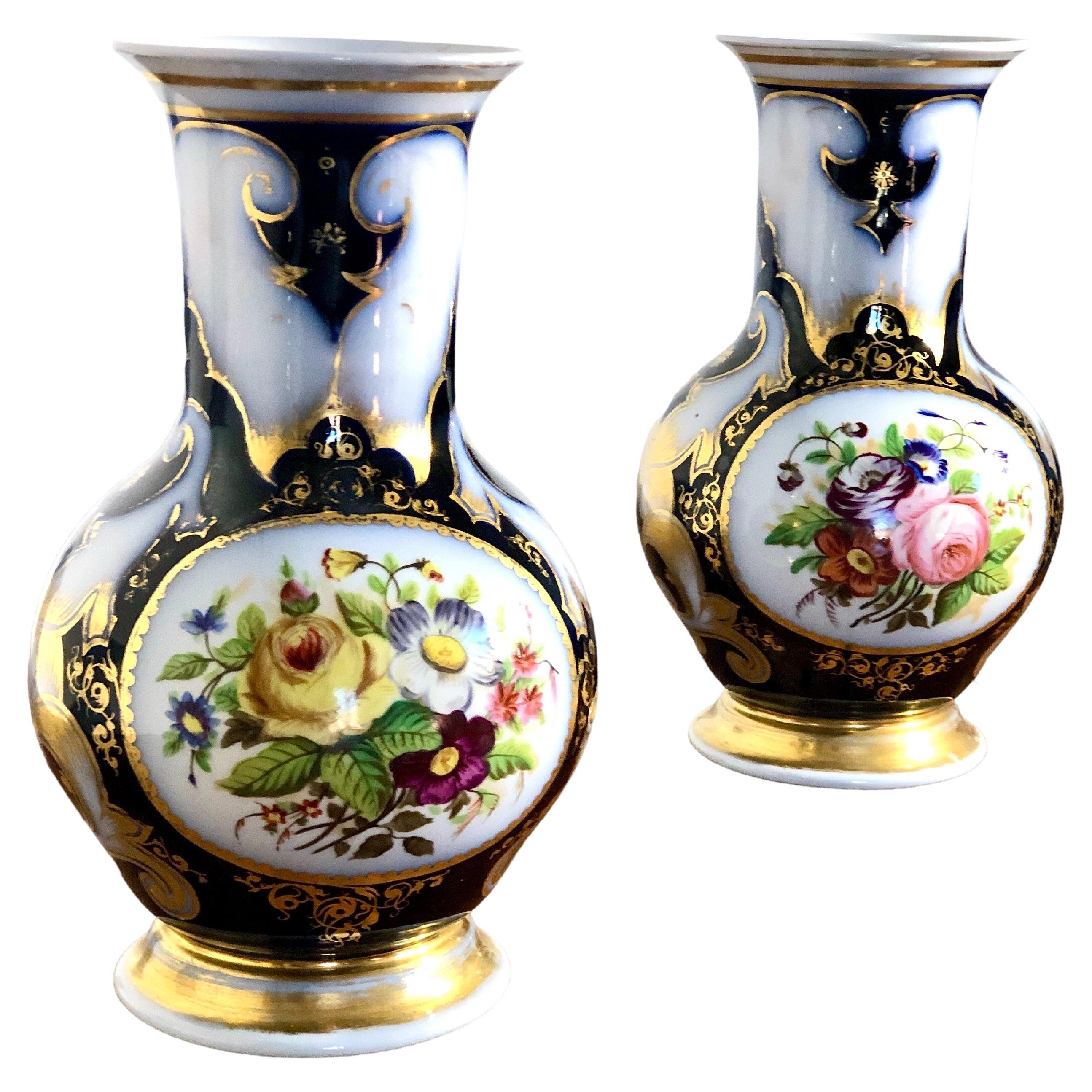 19th C. Paris Porcelain Pair of Vases For Sale