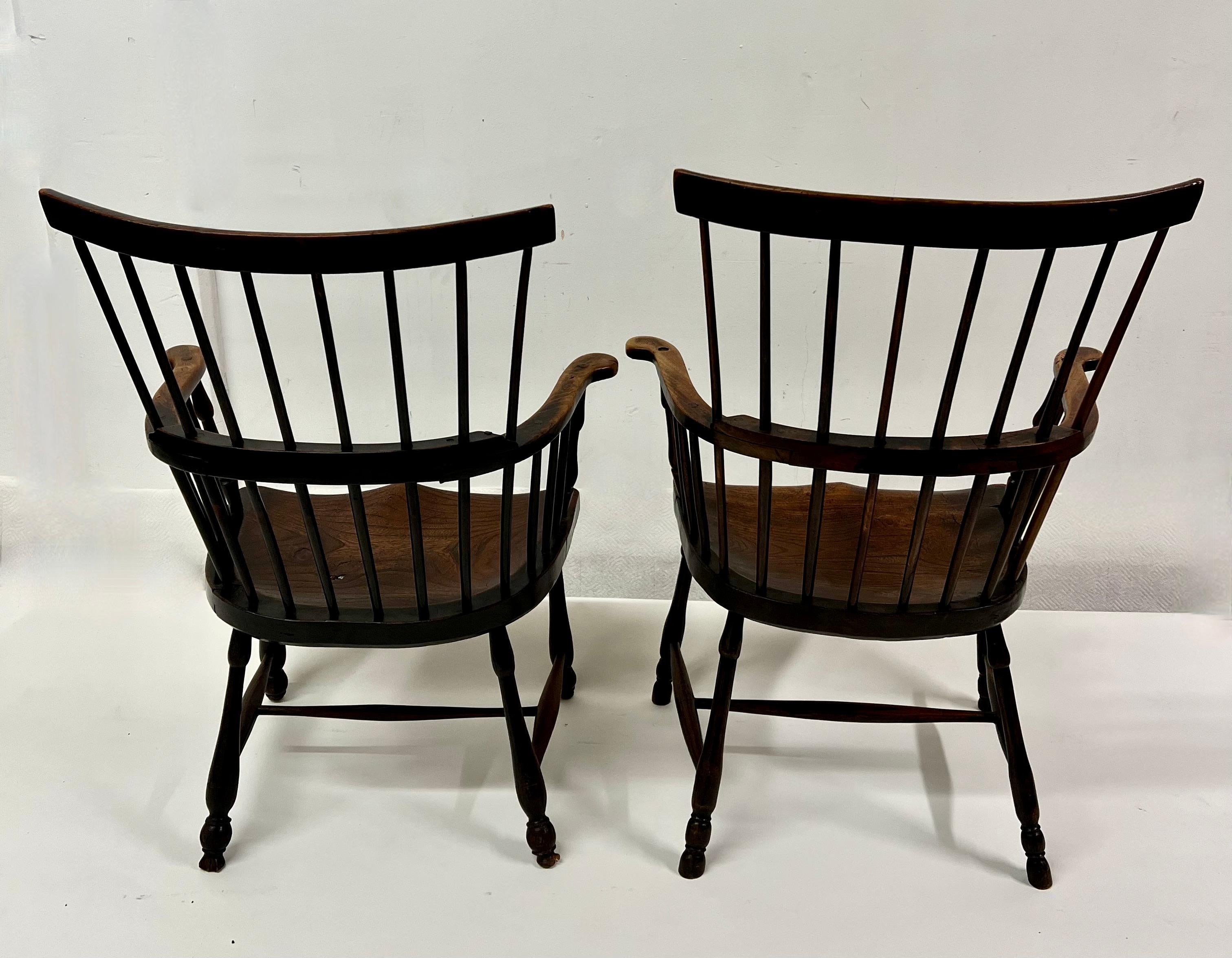 Pair of 19th Century Patinated Windsor Chairs For Sale 9