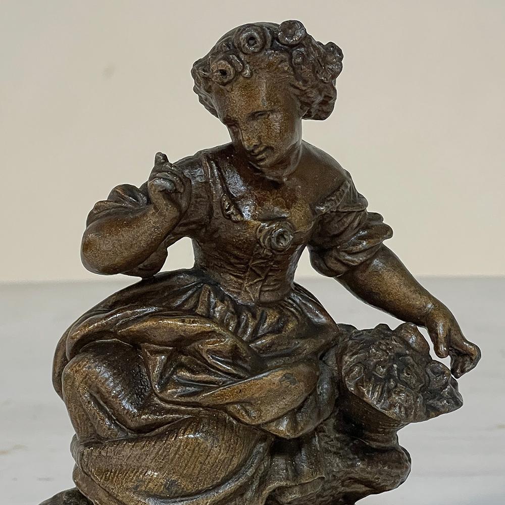 Paire de petites statues en zinc brut du 19ème siècle, serre-livres en vente 8