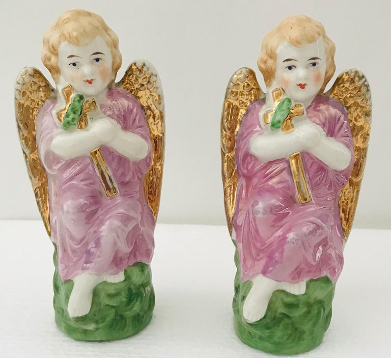 Pair of 19th Century Porcelain Angels For Sale at 1stDibs
