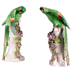 Pair Of 19th Century Porcelain Parrots By Samson Et Cie, Paris
