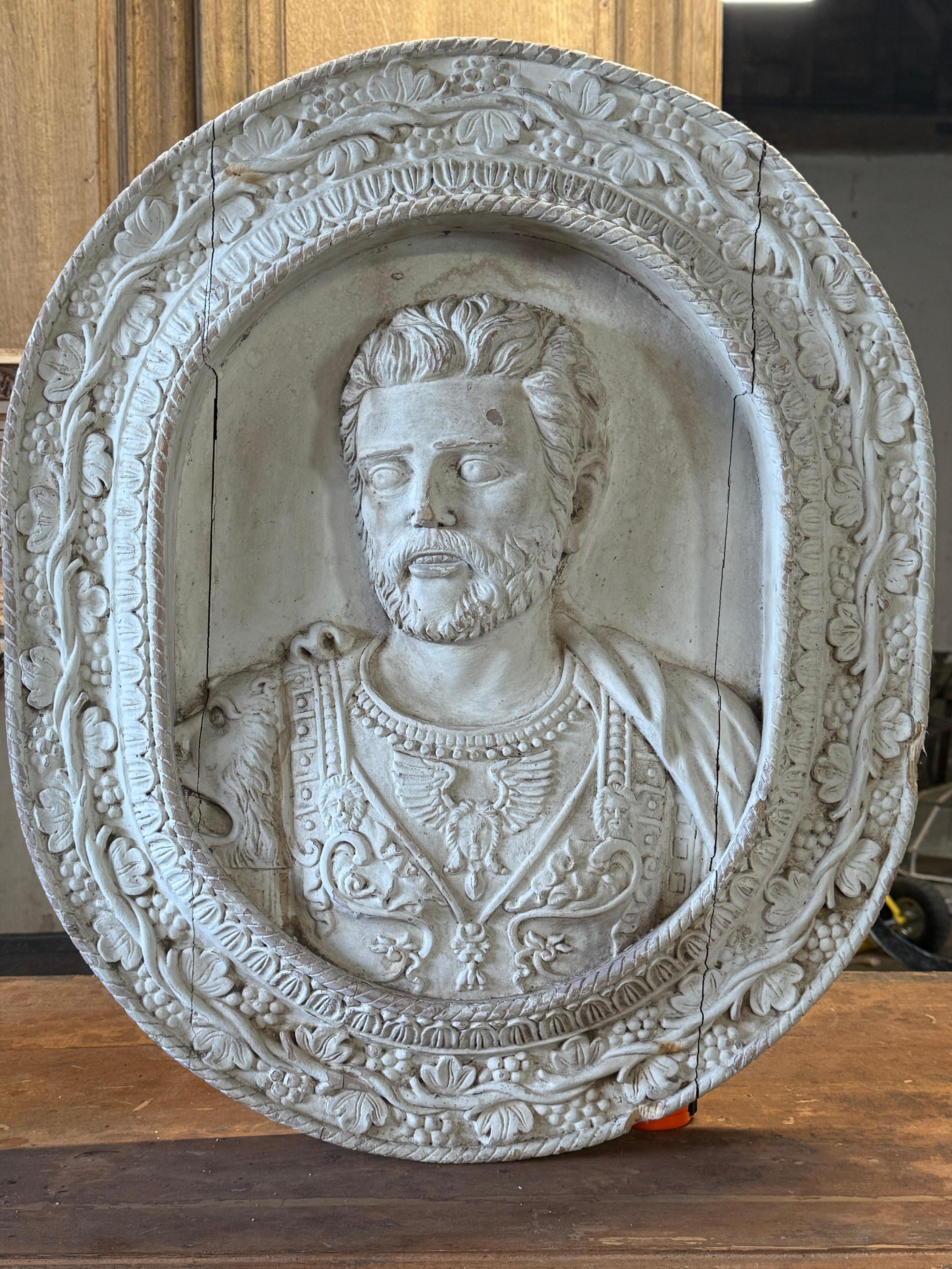 Pair Of 19th Century Portrait Plaques For Sale 1