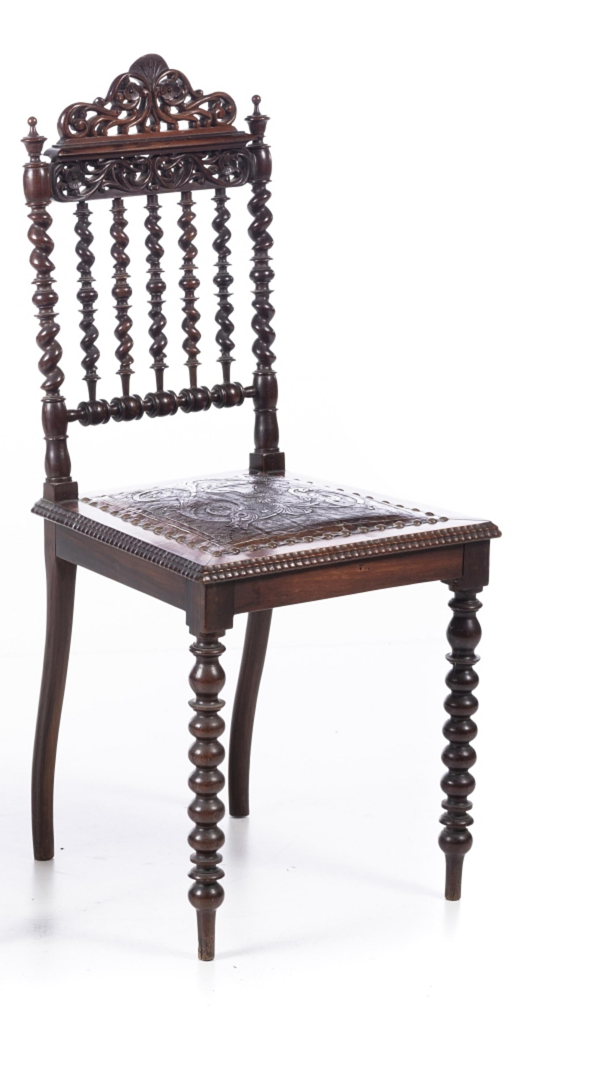 PAIR OF ROMANTIC CHAIRS

19th century Portuguese,
in Brazilian rosewood, twisted and shaken.
Leather seat.
Signs of use.
Dim.: 91 x 40 x 39 cm.
good conditions