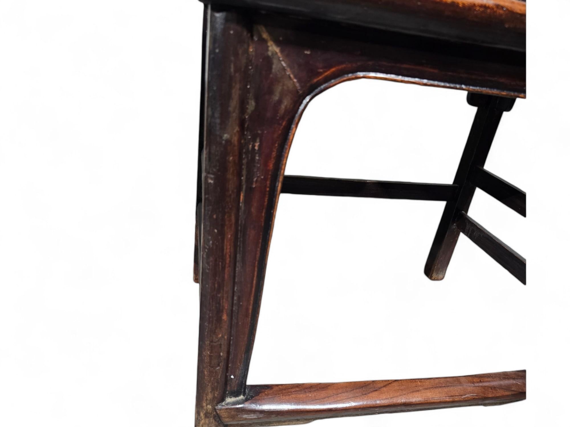 Paire de fauteuils chinois de la dynastie Qing du 19e siècle en vente 8