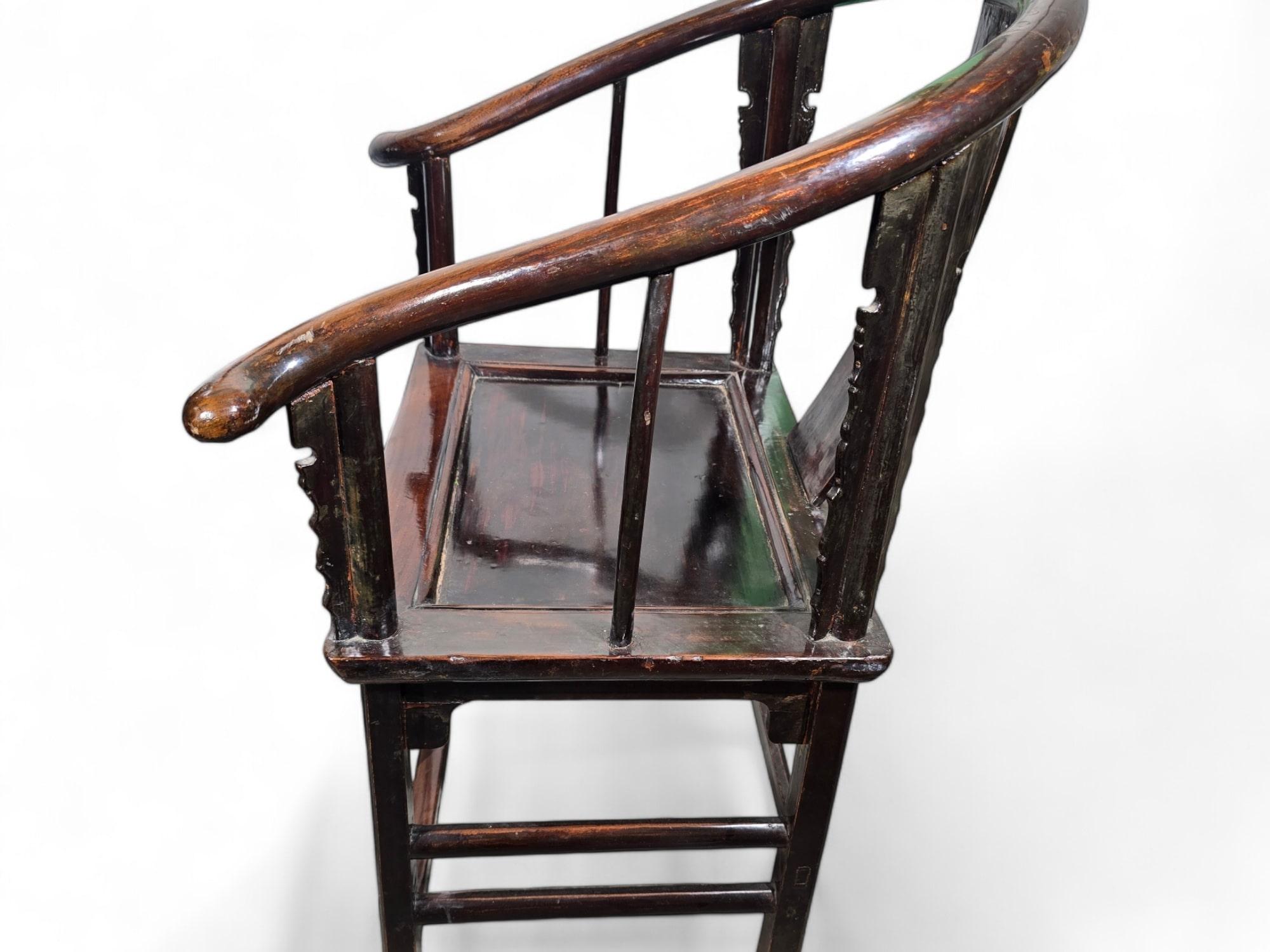 Fruitiers Paire de fauteuils chinois de la dynastie Qing du 19e siècle en vente