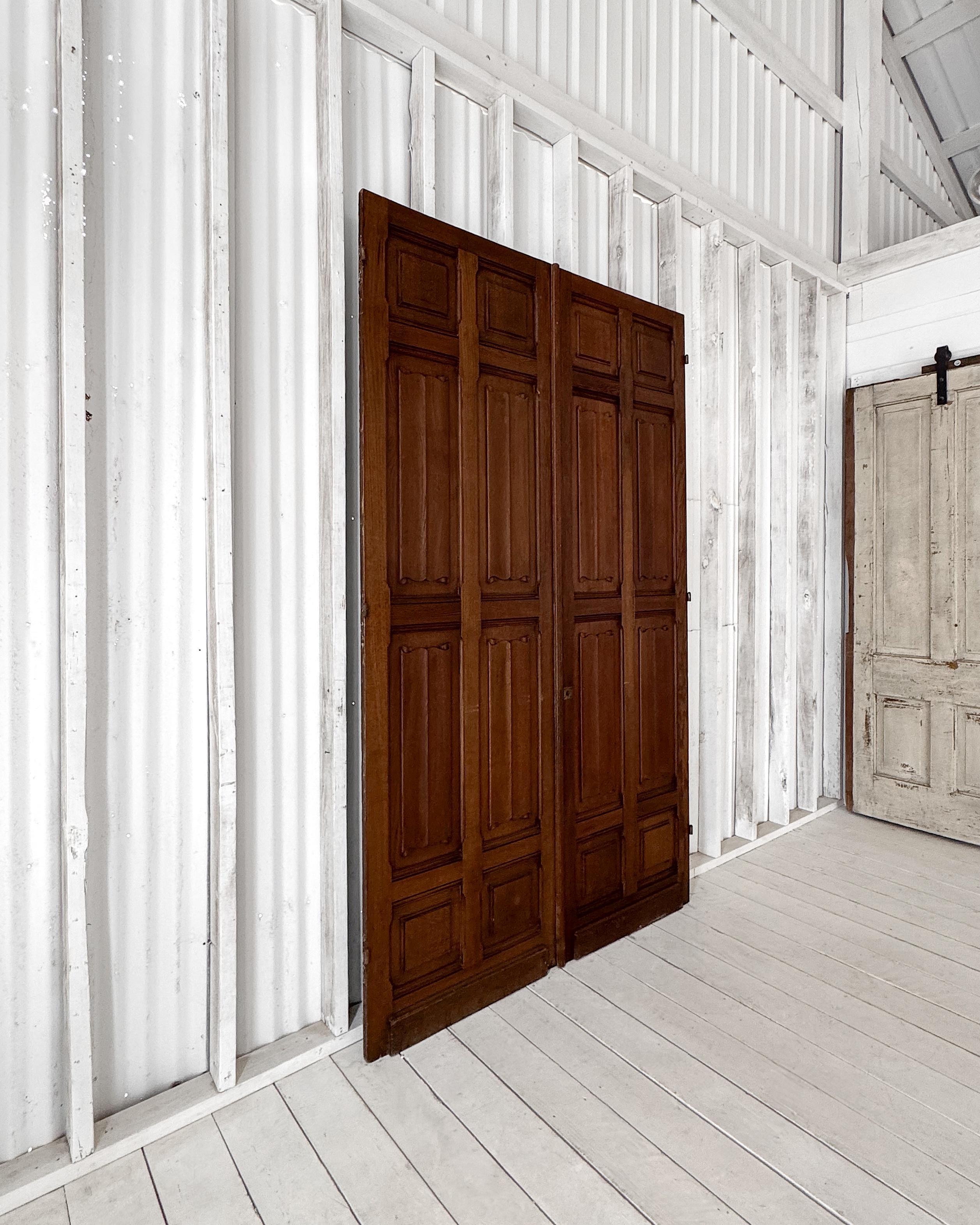 Pair of 19th Century Reclaimed Decorative French Doors In Good Condition For Sale In Mckinney, TX