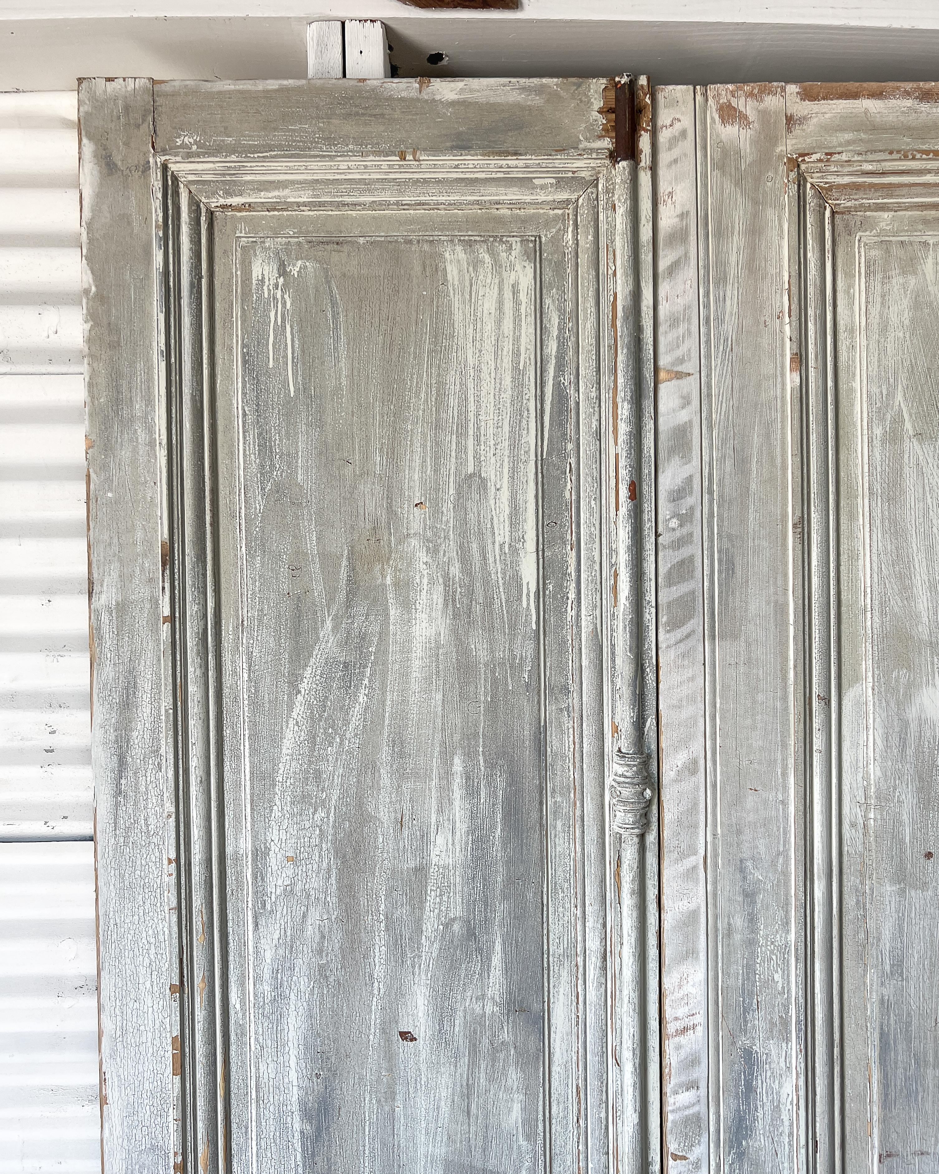 Pair of 19th Century Reclaimed French Oak Interior Doors In Good Condition For Sale In Mckinney, TX