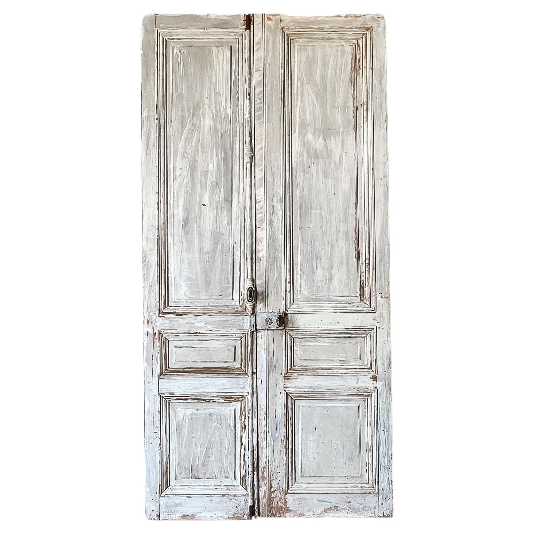 Paire de portes d'intérieur en chêne français récupéré du 19ème siècle