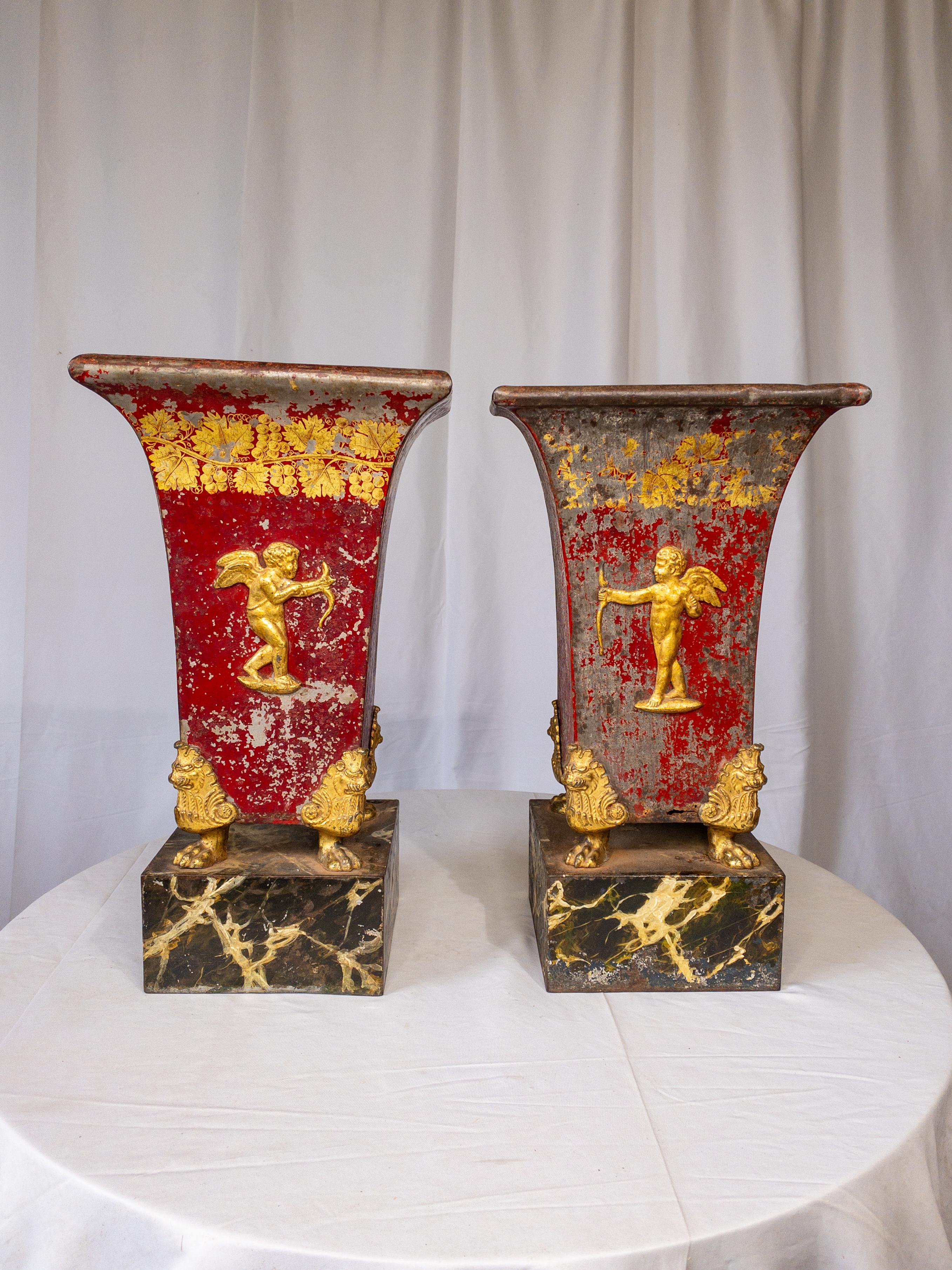 Pair of 19th Century Red Painted and Gilt Tole Jardinieres on Faux Marble Stand For Sale 2