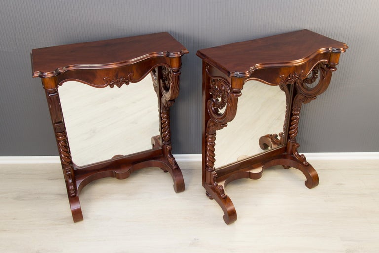 French Pair of 19th Century Regency Style Walnut and Mirror Wall Console Tables For Sale